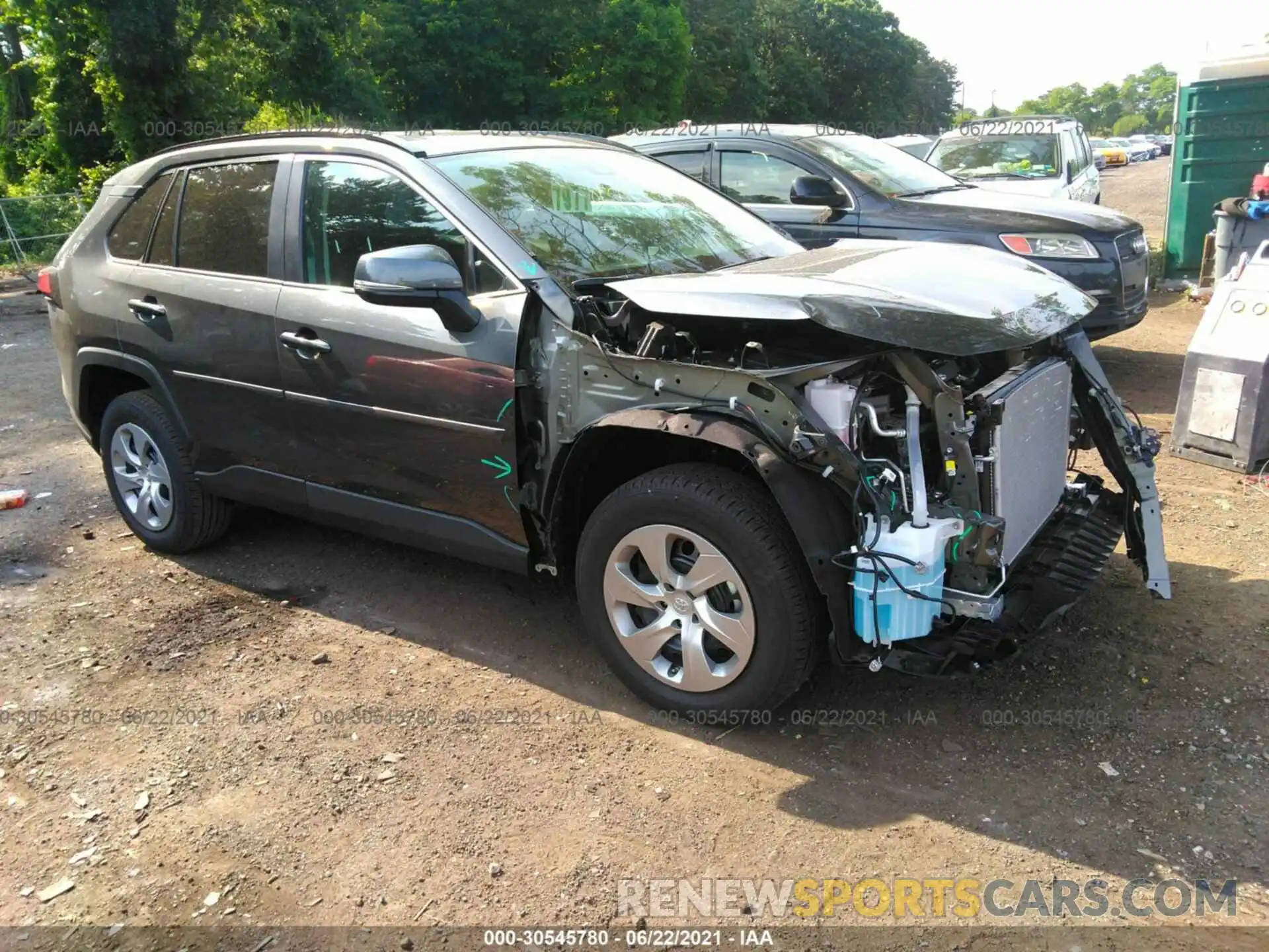 1 Photograph of a damaged car 2T3G1RFV4MC144141 TOYOTA RAV4 2021