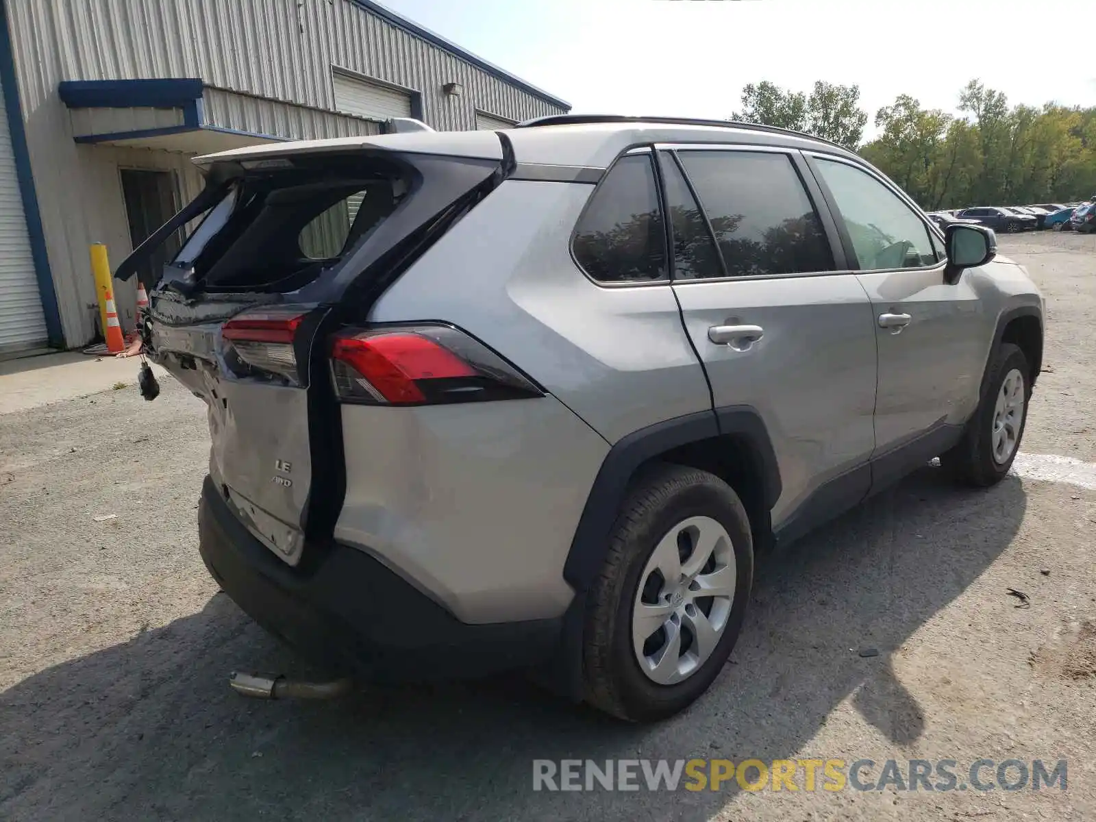 4 Photograph of a damaged car 2T3G1RFV4MC145497 TOYOTA RAV4 2021