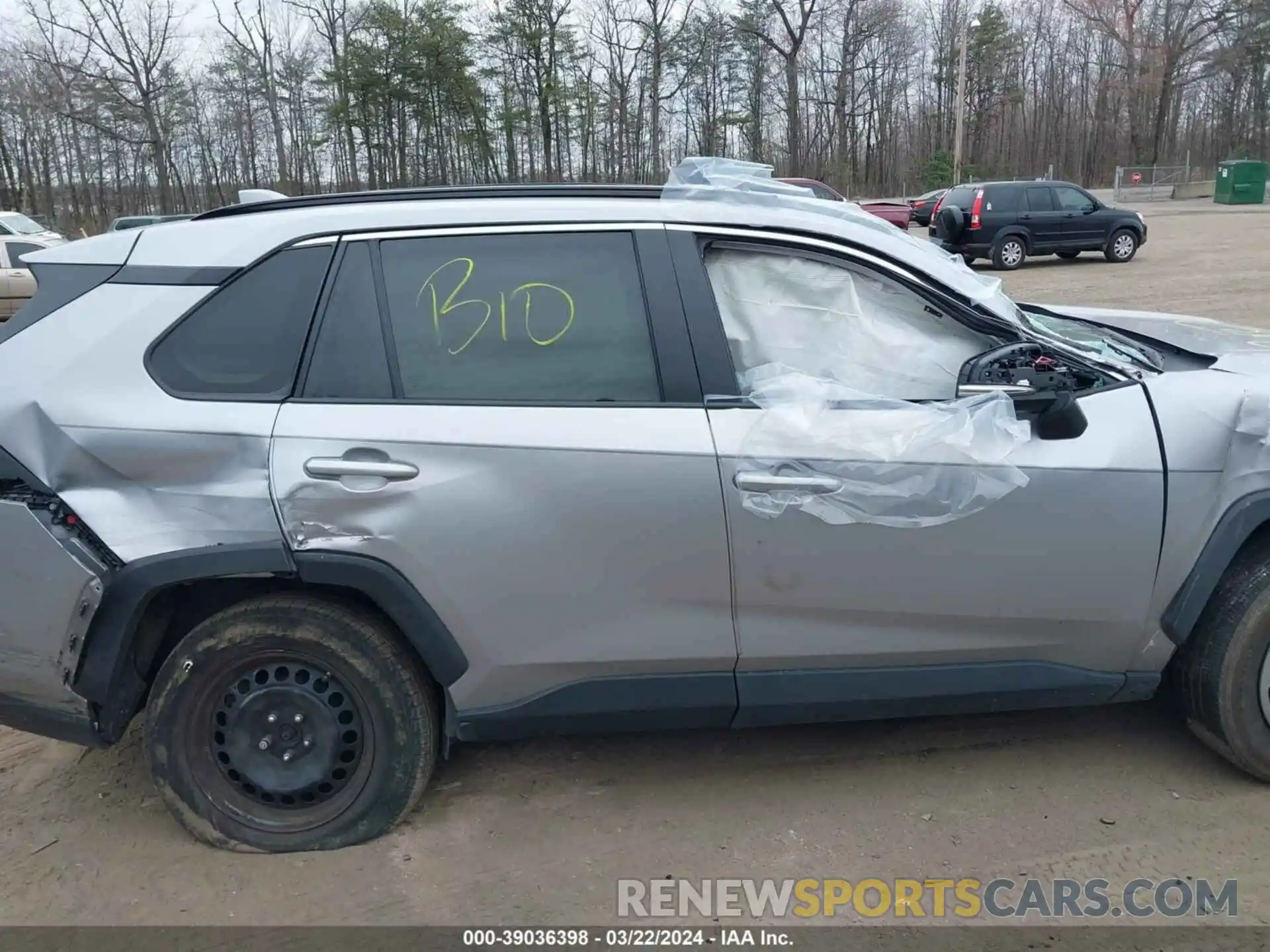 13 Photograph of a damaged car 2T3G1RFV4MC180363 TOYOTA RAV4 2021