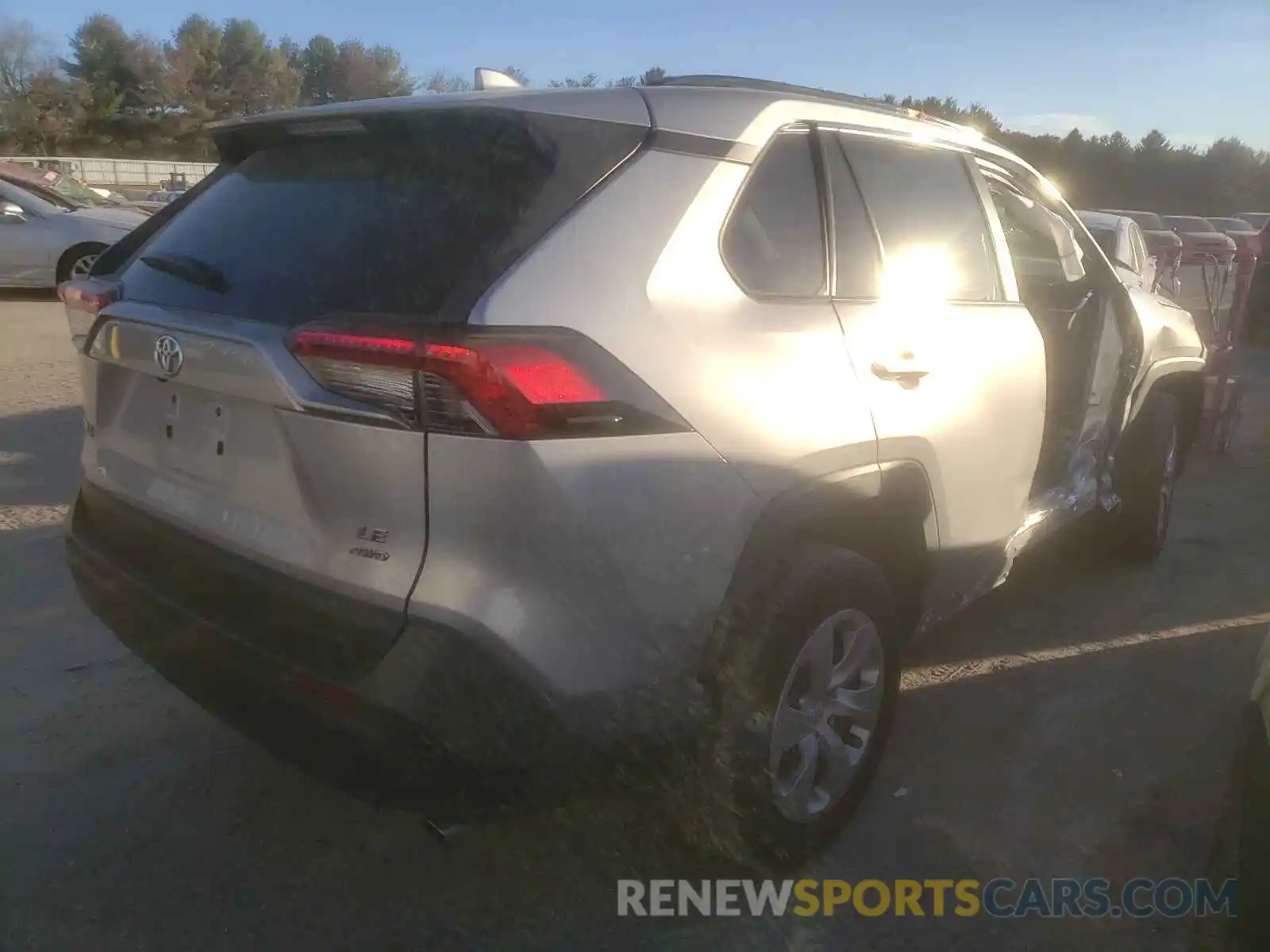 4 Photograph of a damaged car 2T3G1RFV5MC148831 TOYOTA RAV4 2021