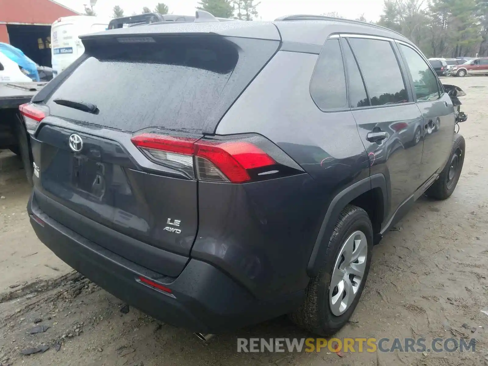 4 Photograph of a damaged car 2T3G1RFV5MC171770 TOYOTA RAV4 2021