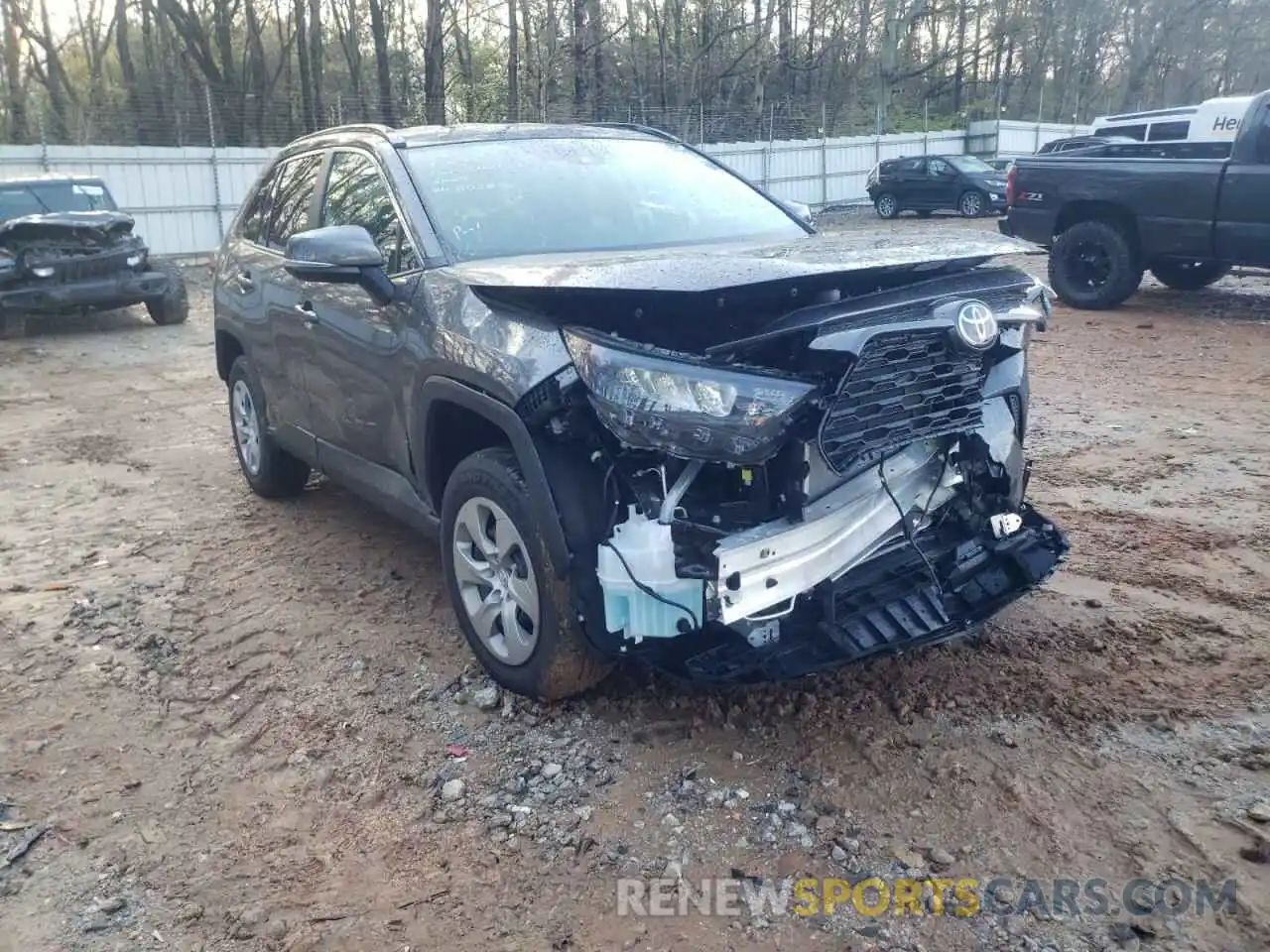 1 Photograph of a damaged car 2T3G1RFV5MC248038 TOYOTA RAV4 2021