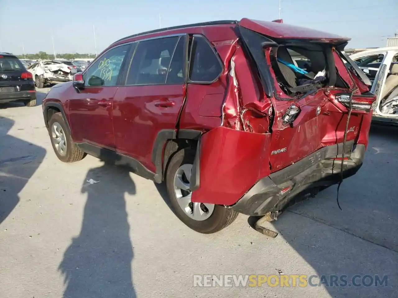 3 Photograph of a damaged car 2T3G1RFV5MW217466 TOYOTA RAV4 2021