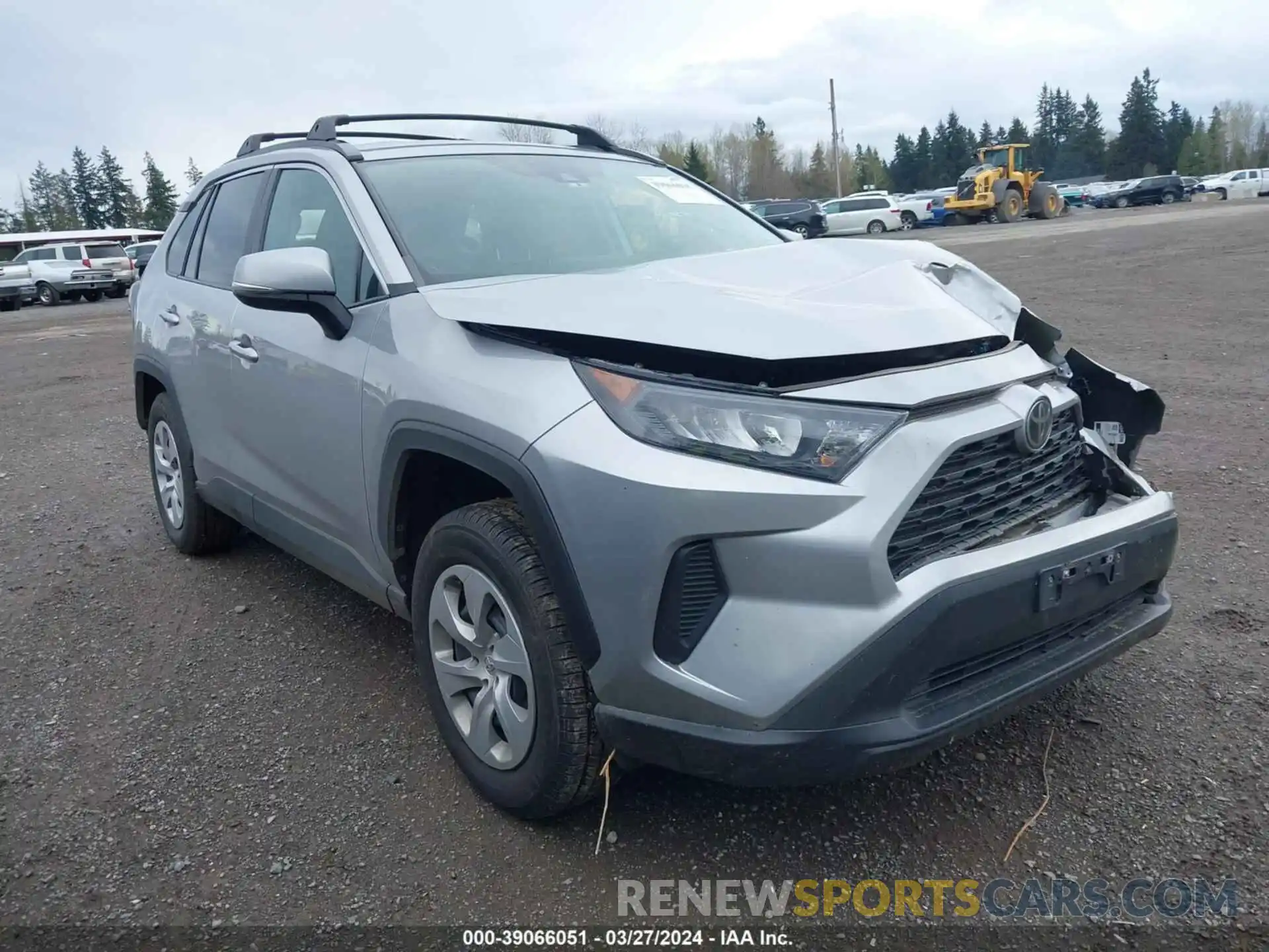 1 Photograph of a damaged car 2T3G1RFV6MC142746 TOYOTA RAV4 2021