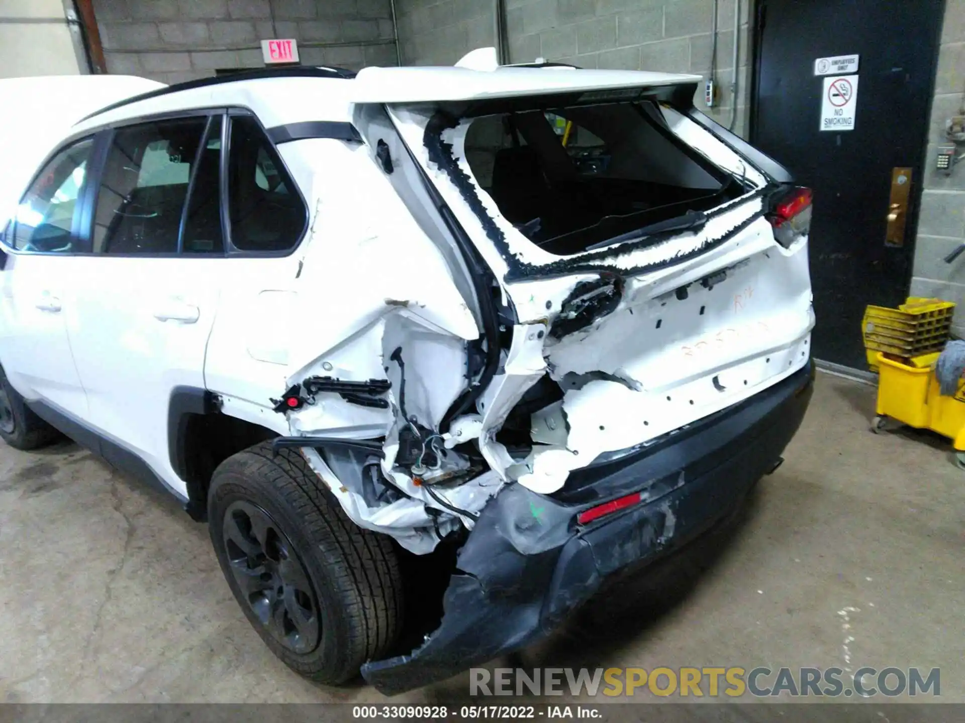 6 Photograph of a damaged car 2T3G1RFV6MC166707 TOYOTA RAV4 2021