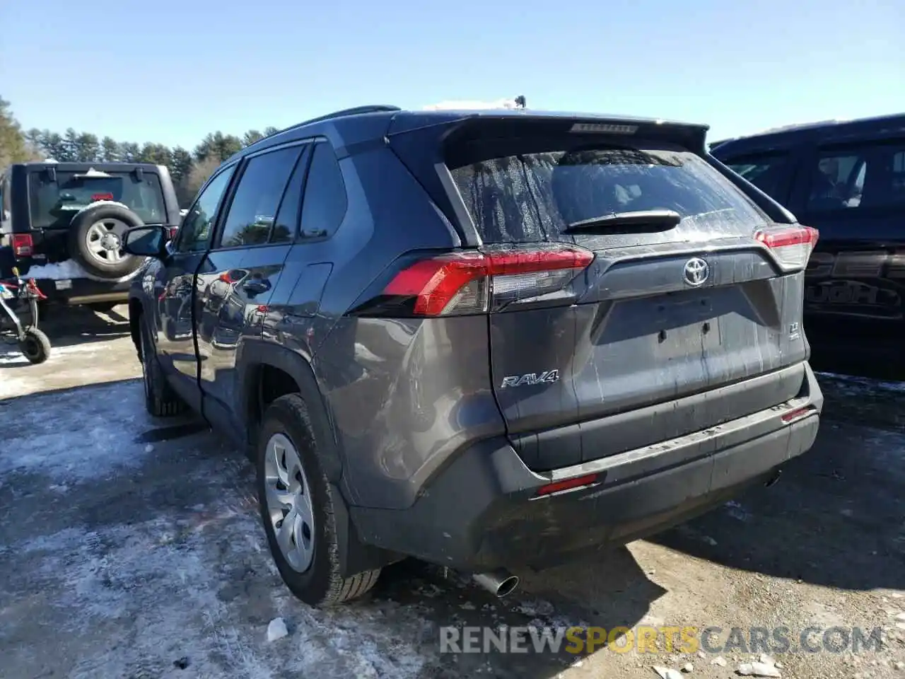 3 Photograph of a damaged car 2T3G1RFV6MC217882 TOYOTA RAV4 2021