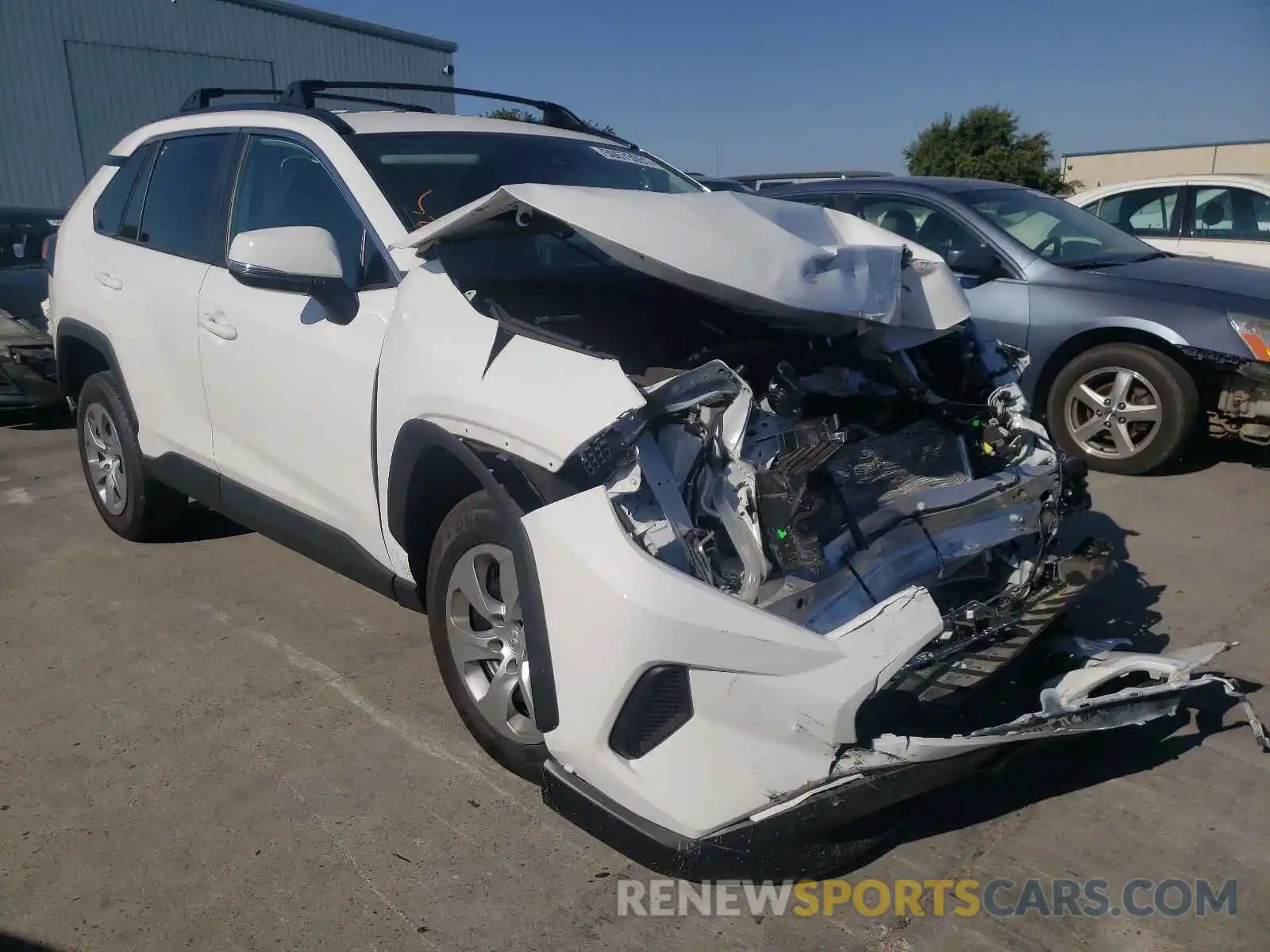 1 Photograph of a damaged car 2T3G1RFV6MW140817 TOYOTA RAV4 2021