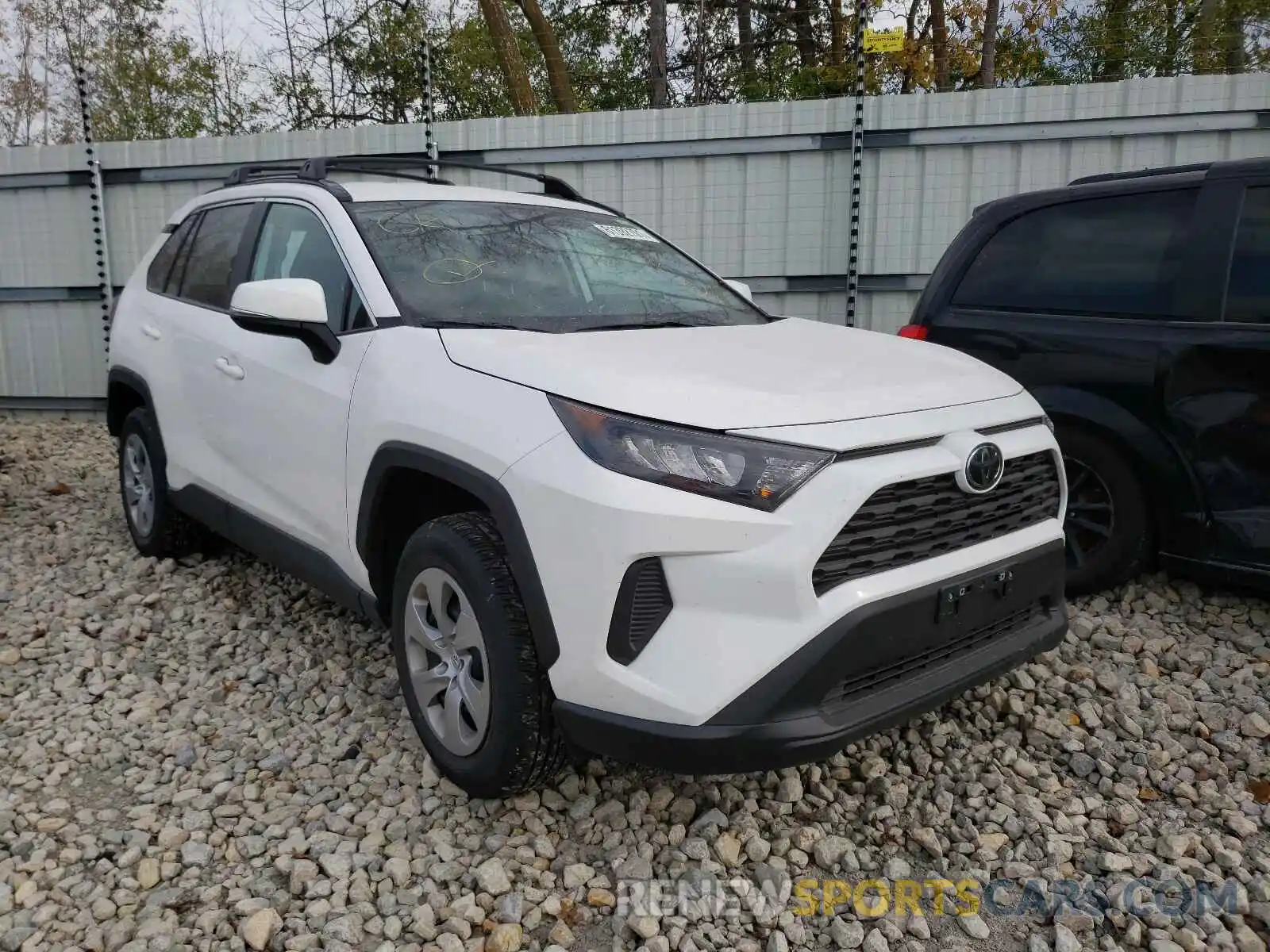 1 Photograph of a damaged car 2T3G1RFV6MW143314 TOYOTA RAV4 2021