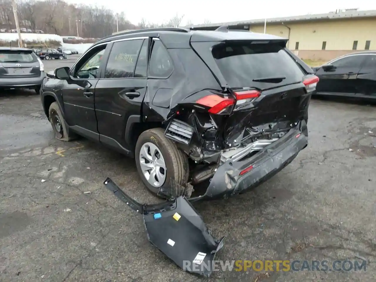 3 Photograph of a damaged car 2T3G1RFV7MC188456 TOYOTA RAV4 2021