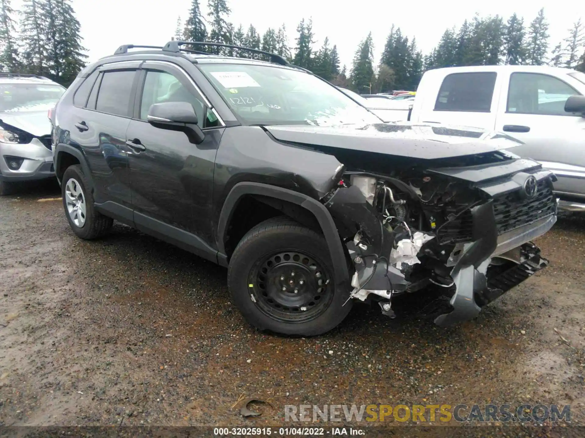 1 Photograph of a damaged car 2T3G1RFV7MC190725 TOYOTA RAV4 2021