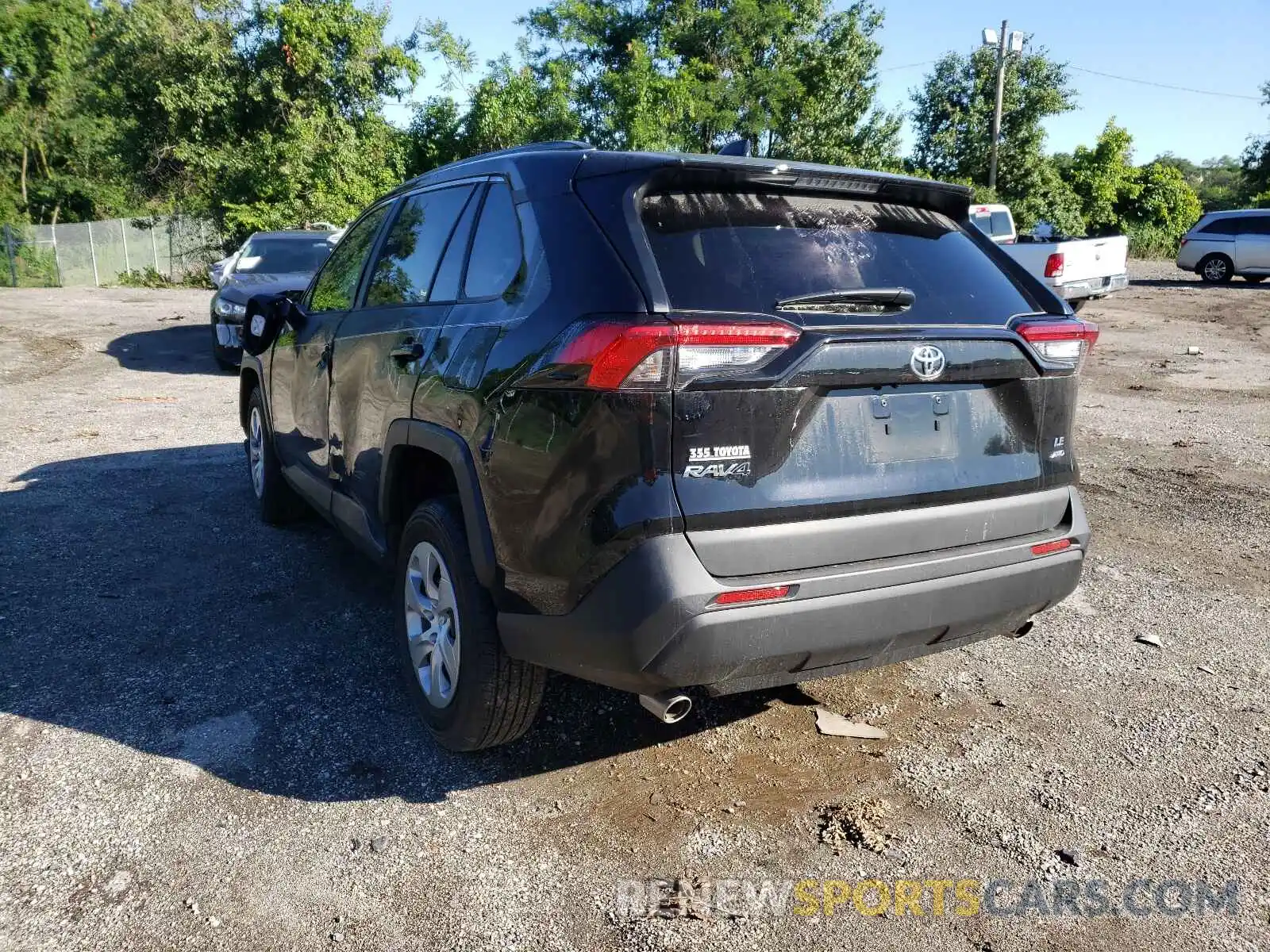 3 Photograph of a damaged car 2T3G1RFV7MC195326 TOYOTA RAV4 2021