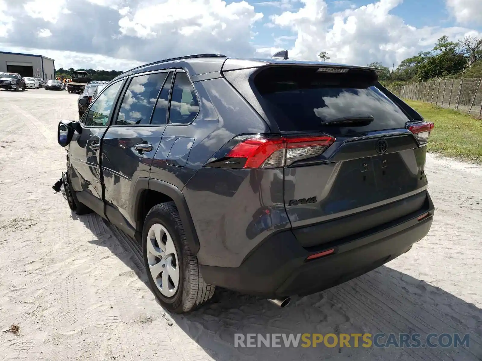 3 Photograph of a damaged car 2T3G1RFV7MW155391 TOYOTA RAV4 2021