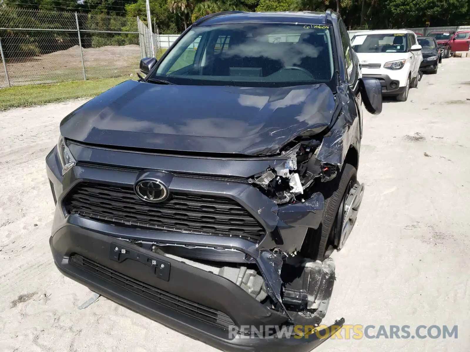 9 Photograph of a damaged car 2T3G1RFV7MW155391 TOYOTA RAV4 2021