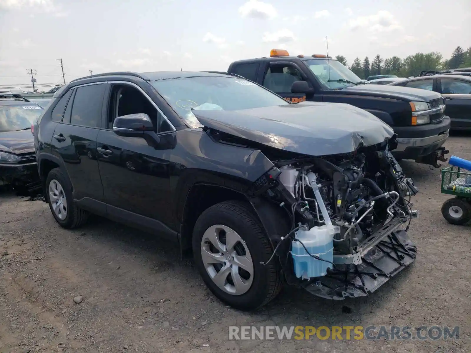 1 Photograph of a damaged car 2T3G1RFV8MC172816 TOYOTA RAV4 2021