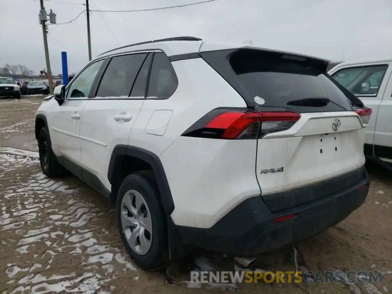 3 Photograph of a damaged car 2T3G1RFV8MC241536 TOYOTA RAV4 2021