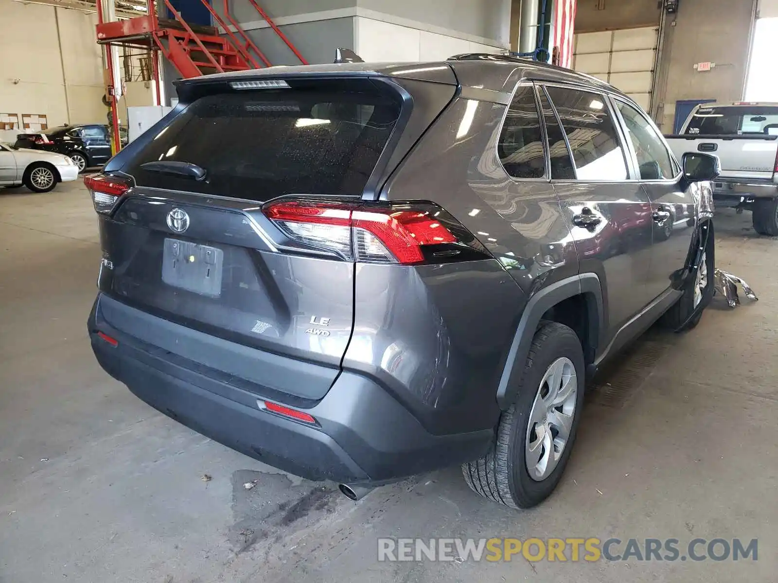 4 Photograph of a damaged car 2T3G1RFV9MC161193 TOYOTA RAV4 2021