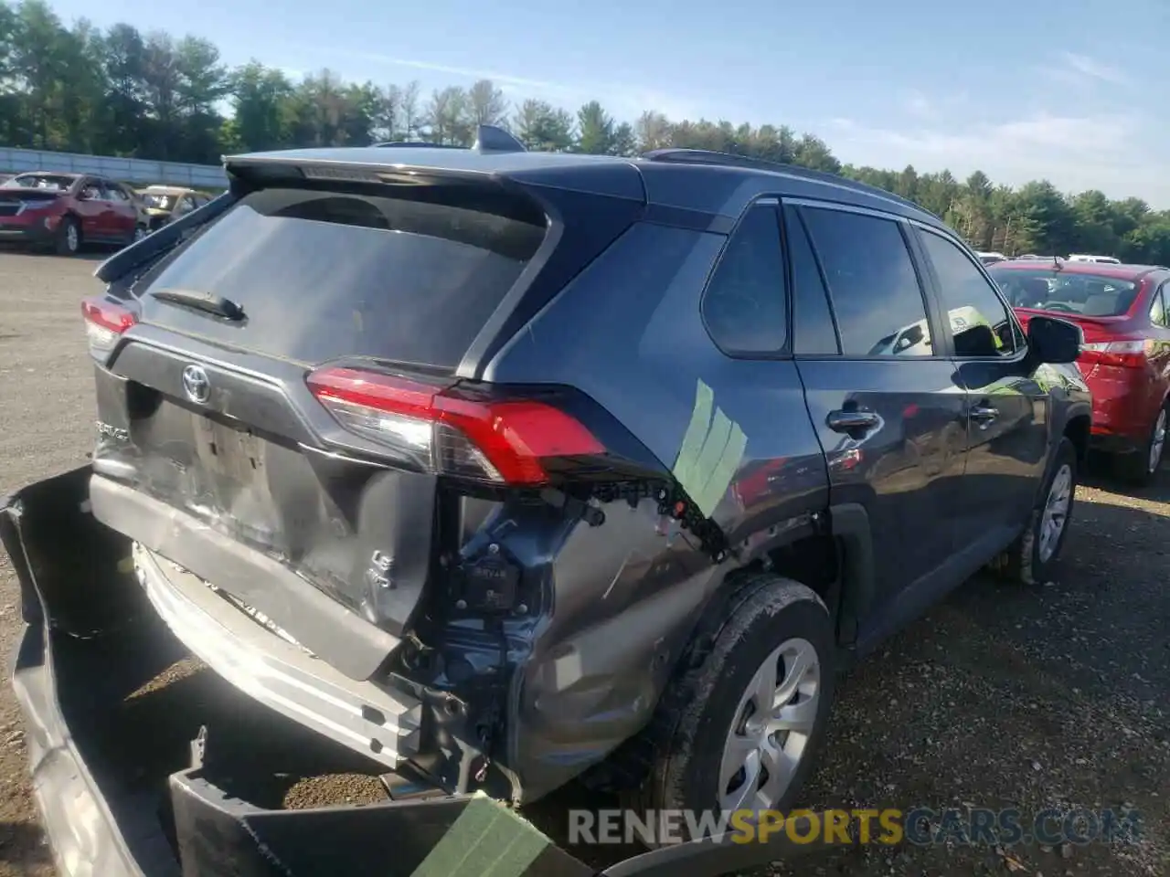 4 Photograph of a damaged car 2T3G1RFV9MC163459 TOYOTA RAV4 2021