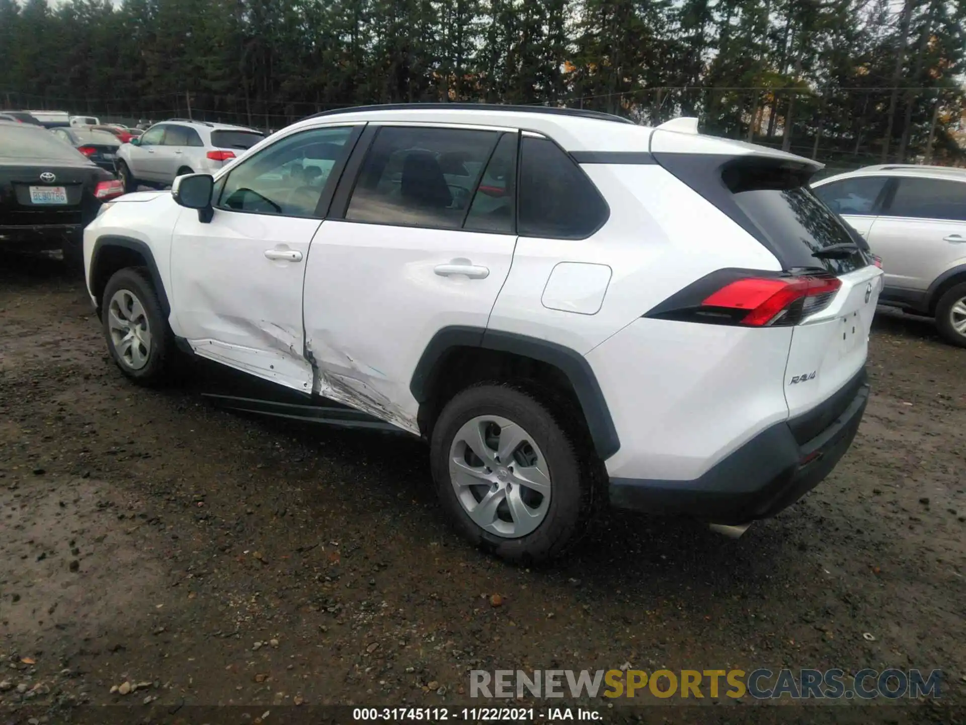 3 Photograph of a damaged car 2T3G1RFV9MC166037 TOYOTA RAV4 2021