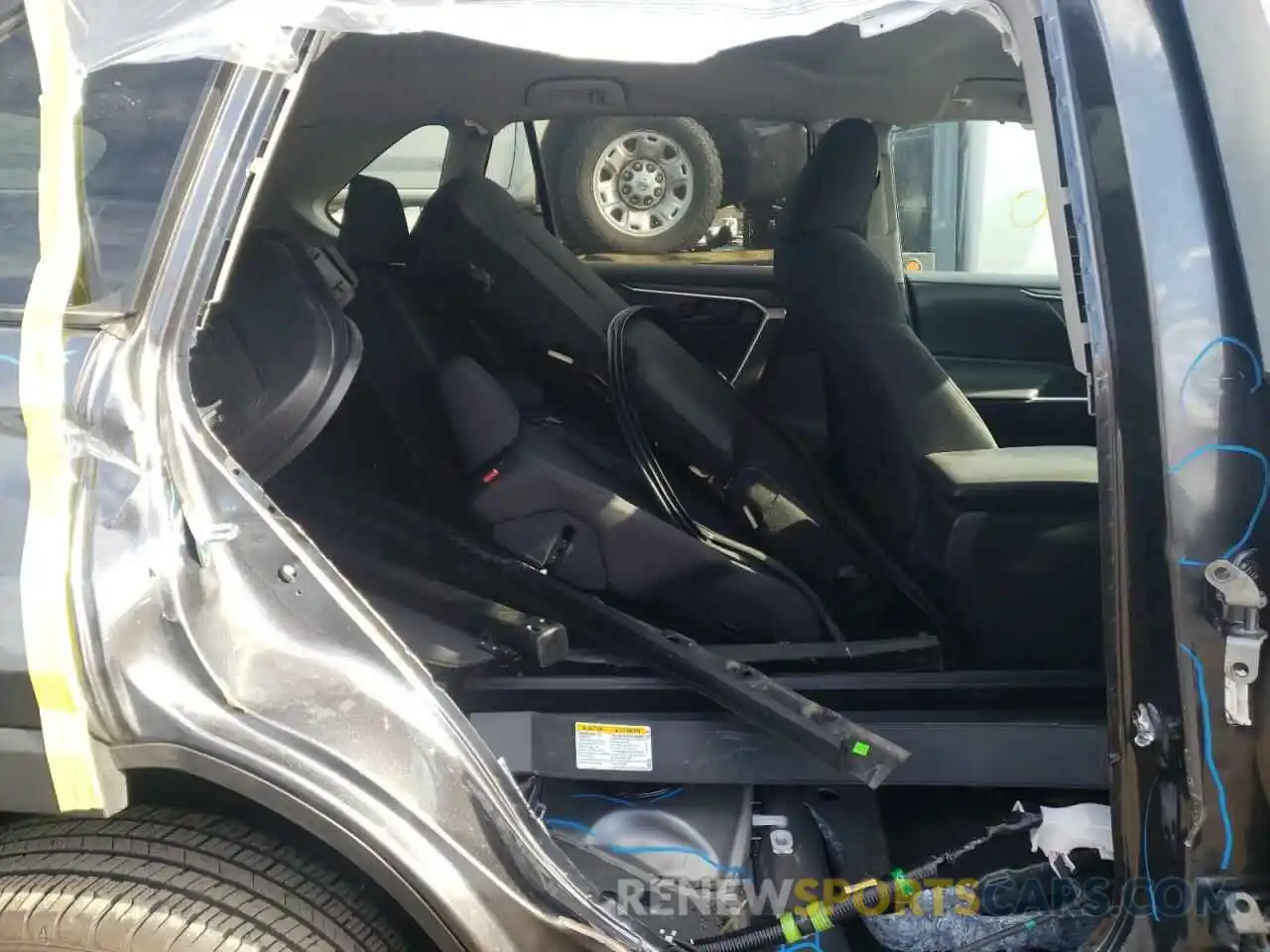 6 Фотография поврежденного автомобиля 2T3G1RFV9MC183324 TOYOTA RAV4 2021