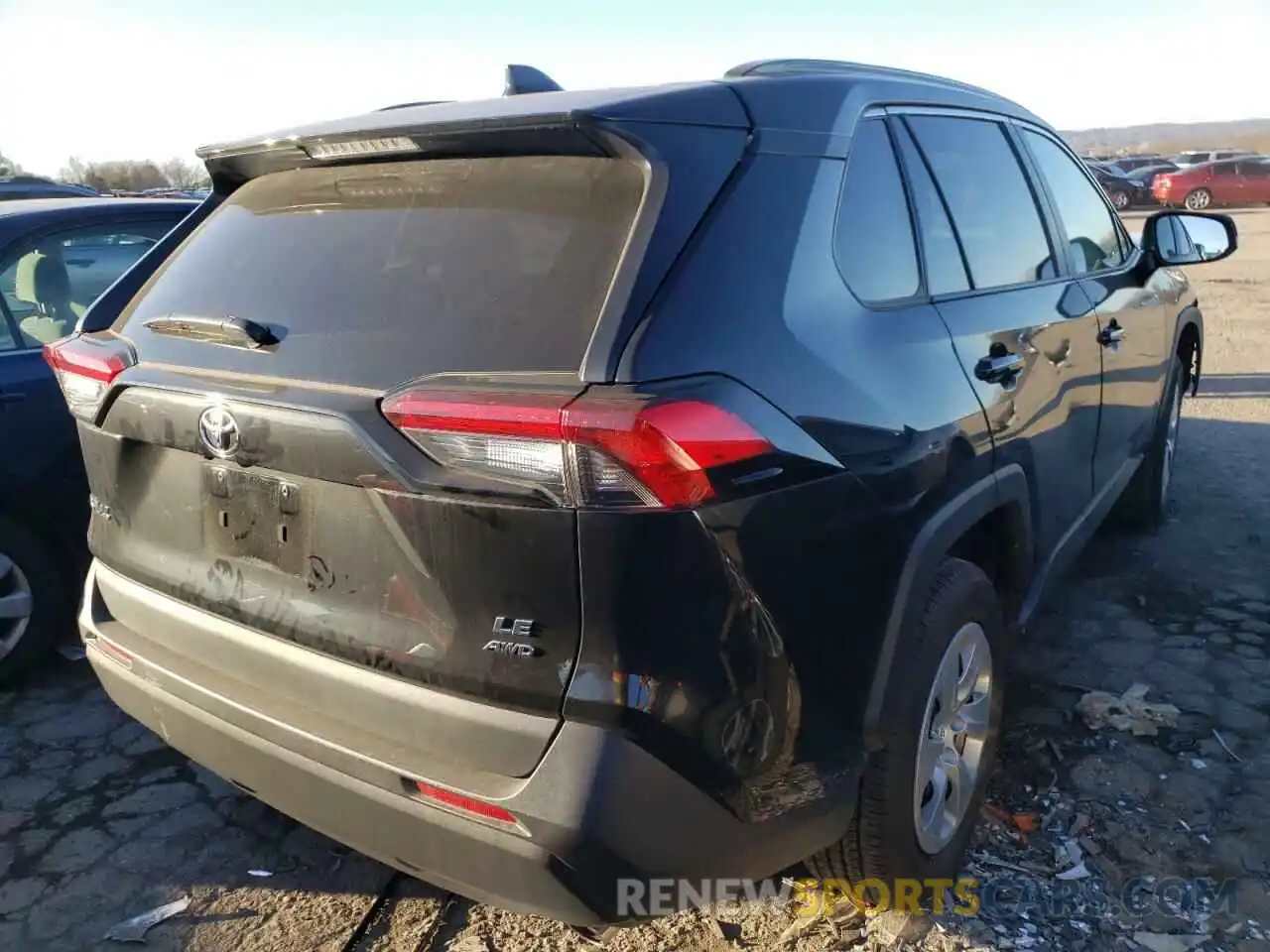 4 Photograph of a damaged car 2T3G1RFV9MC214359 TOYOTA RAV4 2021