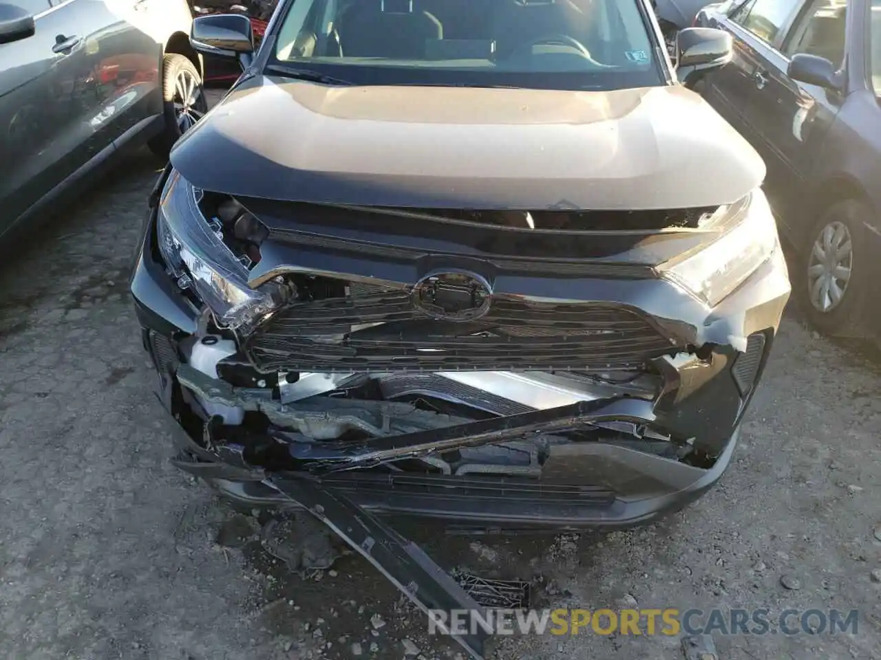 7 Photograph of a damaged car 2T3G1RFV9MC214359 TOYOTA RAV4 2021