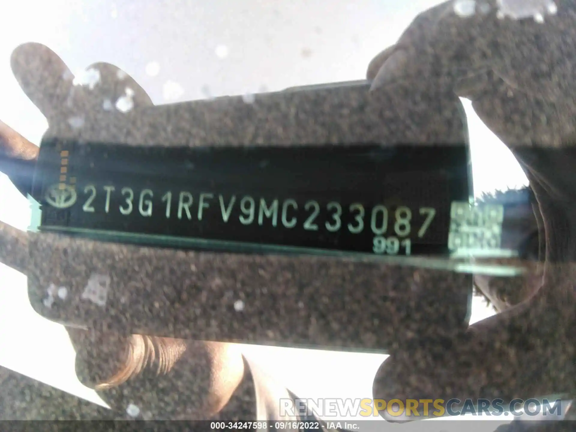 9 Фотография поврежденного автомобиля 2T3G1RFV9MC233087 TOYOTA RAV4 2021