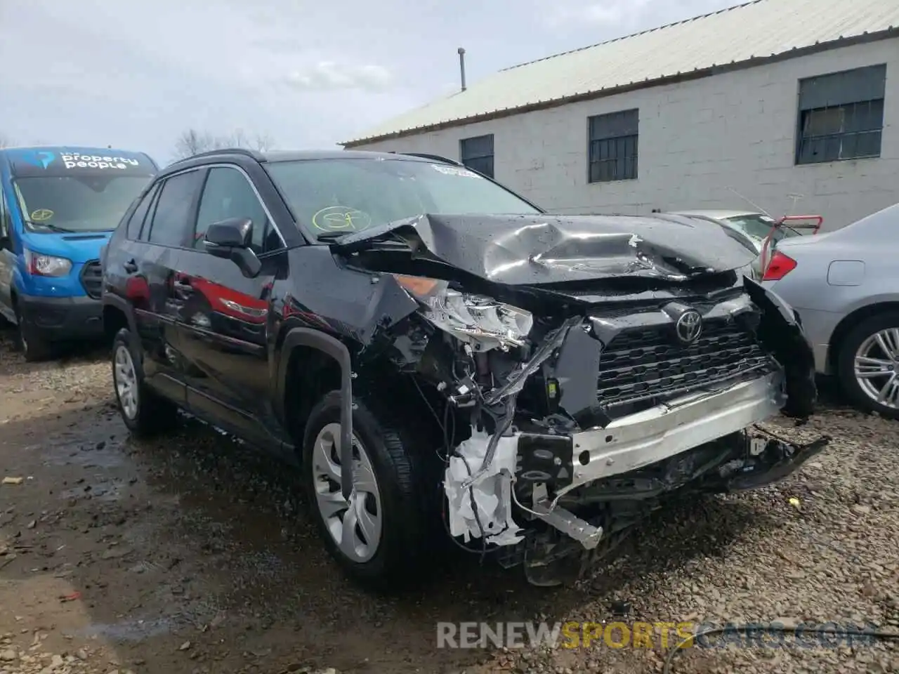 1 Photograph of a damaged car 2T3G1RFV9MC233638 TOYOTA RAV4 2021