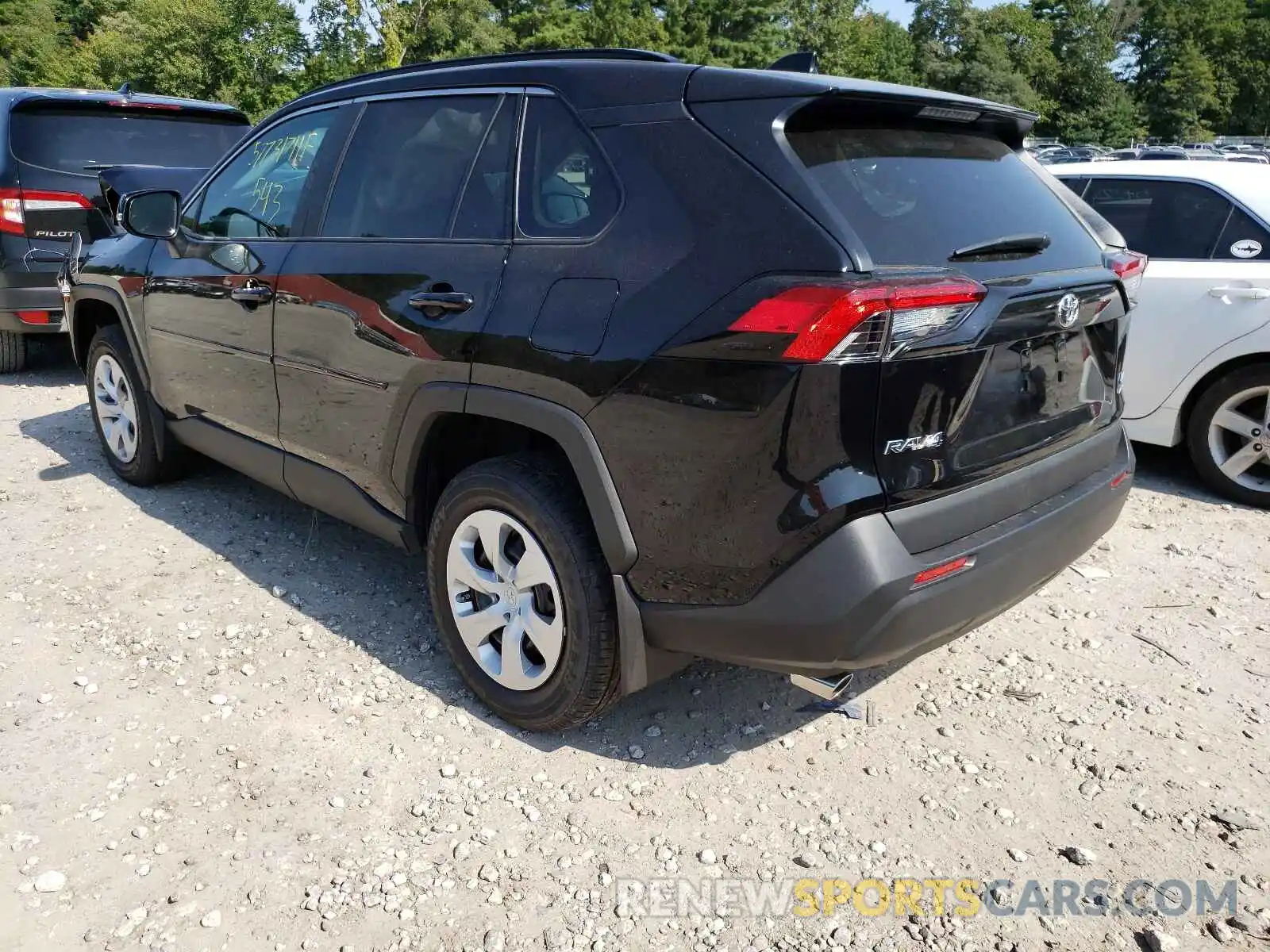 3 Photograph of a damaged car 2T3G1RFV9MC234983 TOYOTA RAV4 2021