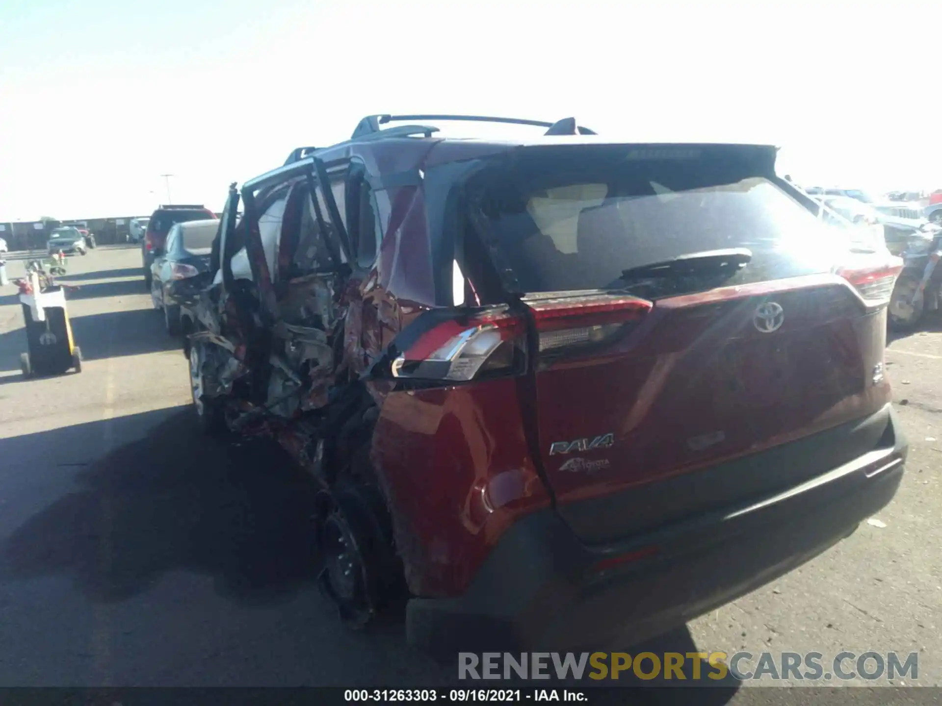 3 Photograph of a damaged car 2T3G1RFV9MW166957 TOYOTA RAV4 2021