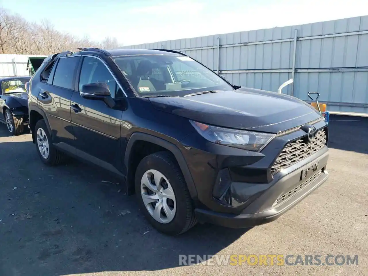 1 Photograph of a damaged car 2T3G1RFV9MW206504 TOYOTA RAV4 2021