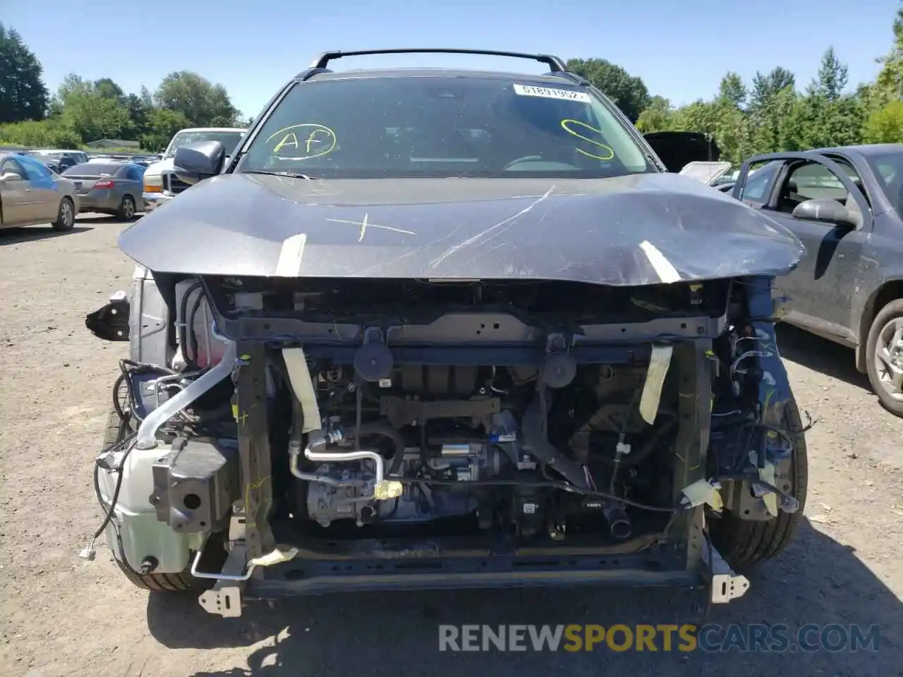 9 Photograph of a damaged car 2T3G1RFVXMC190962 TOYOTA RAV4 2021