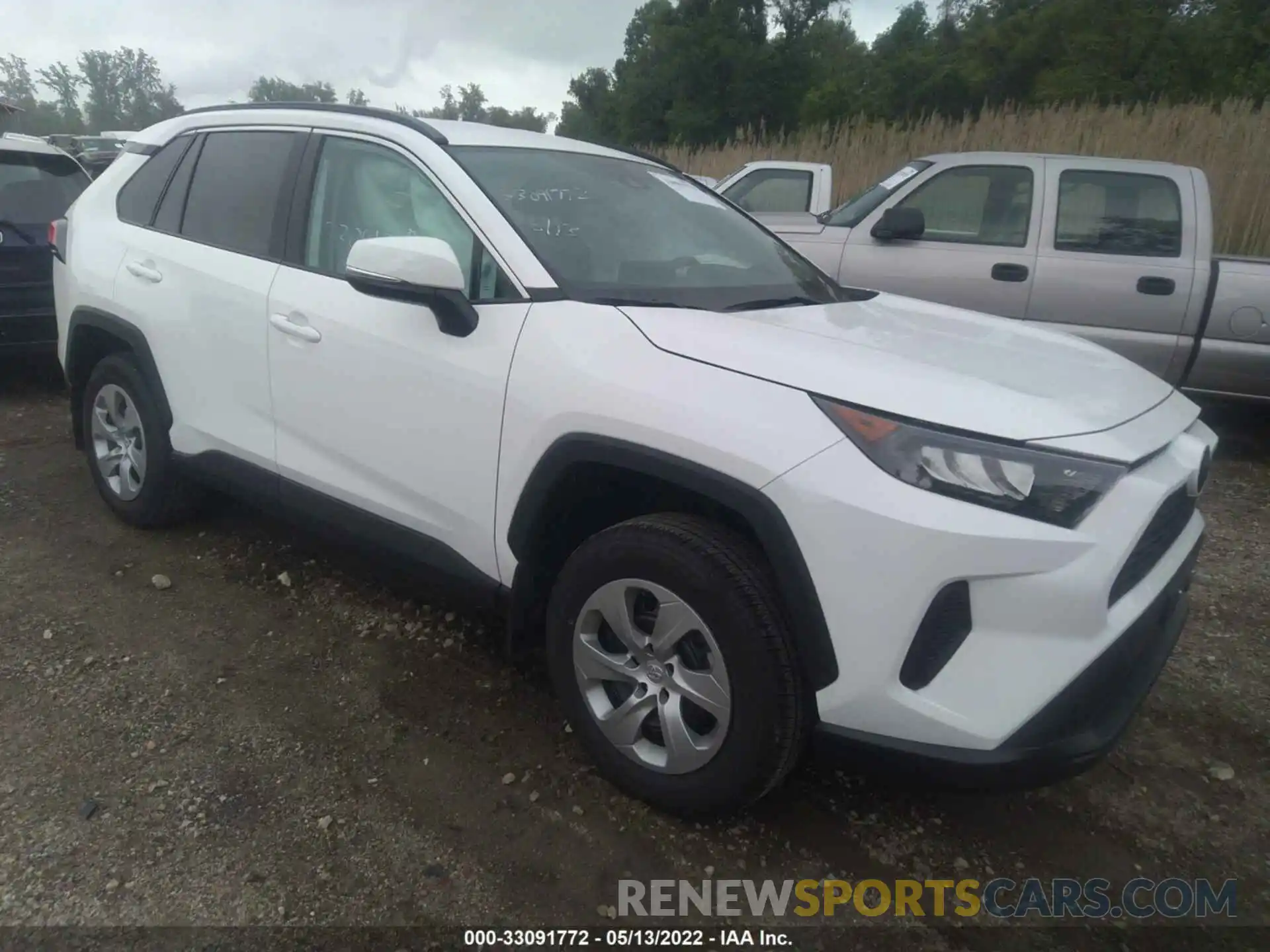 1 Photograph of a damaged car 2T3G1RFVXMC228609 TOYOTA RAV4 2021