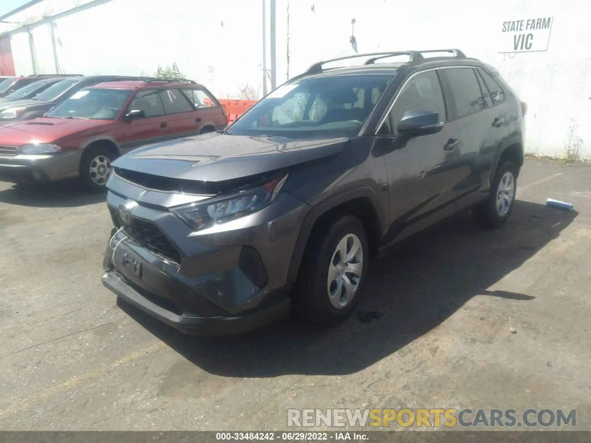 2 Photograph of a damaged car 2T3G1RFVXMC236161 TOYOTA RAV4 2021