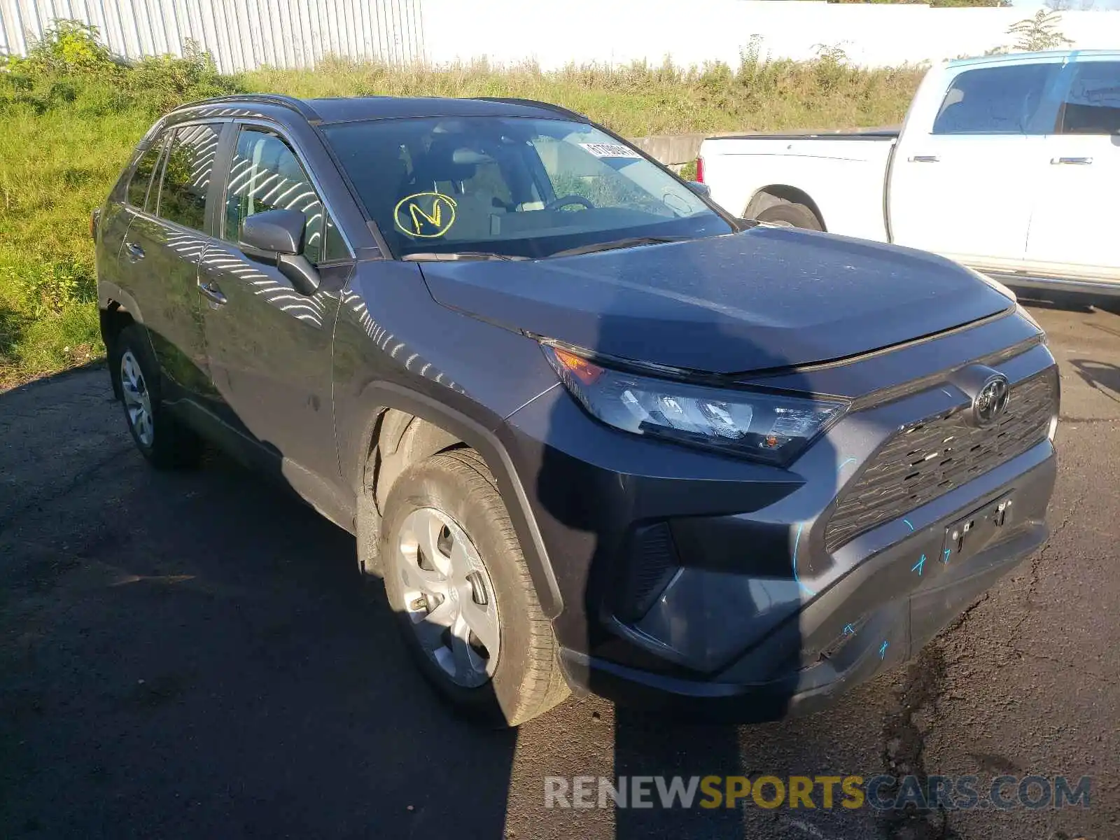 1 Photograph of a damaged car 2T3G1RFVXMW153456 TOYOTA RAV4 2021