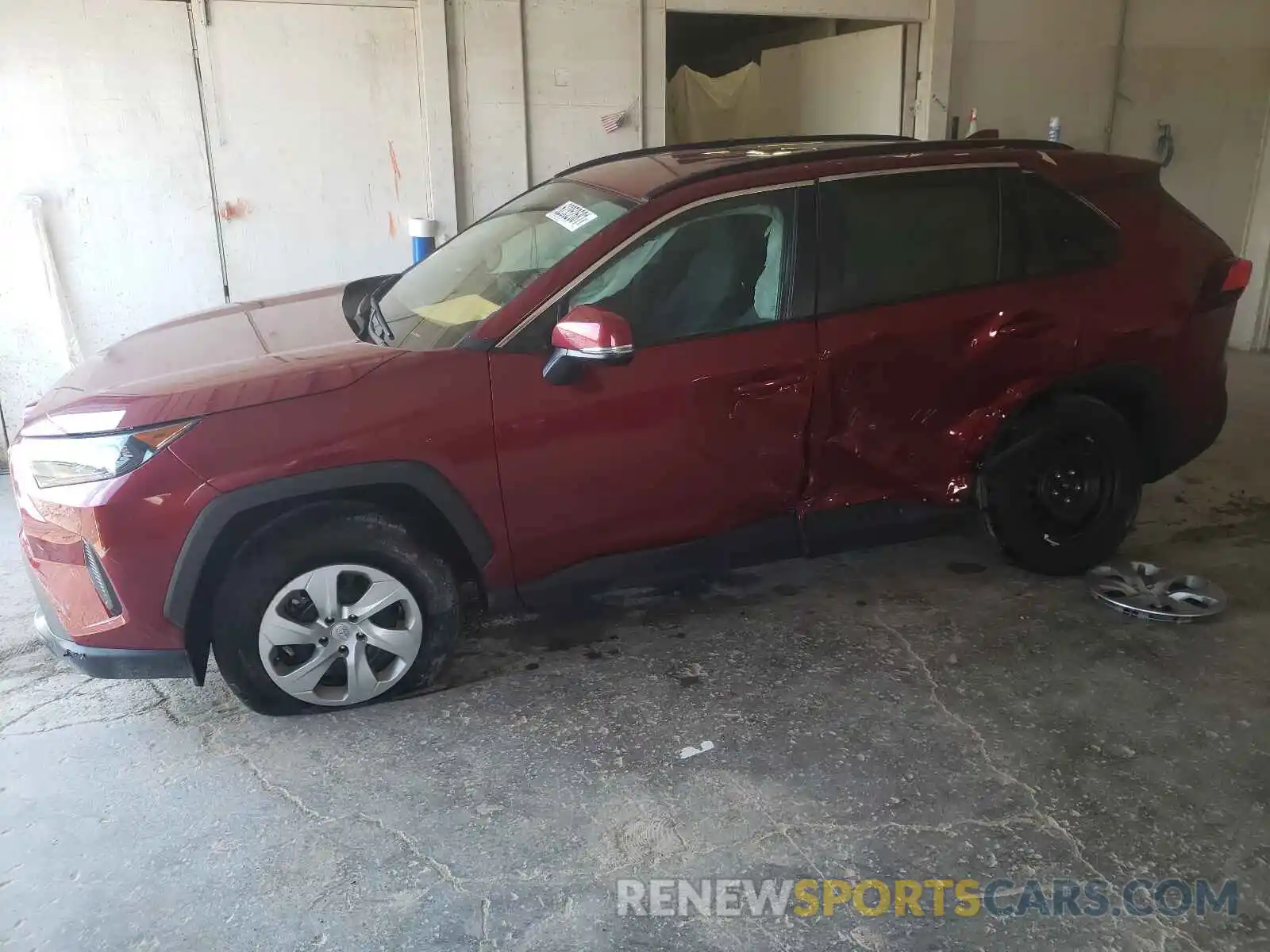 9 Photograph of a damaged car 2T3G1RFVXMW182603 TOYOTA RAV4 2021