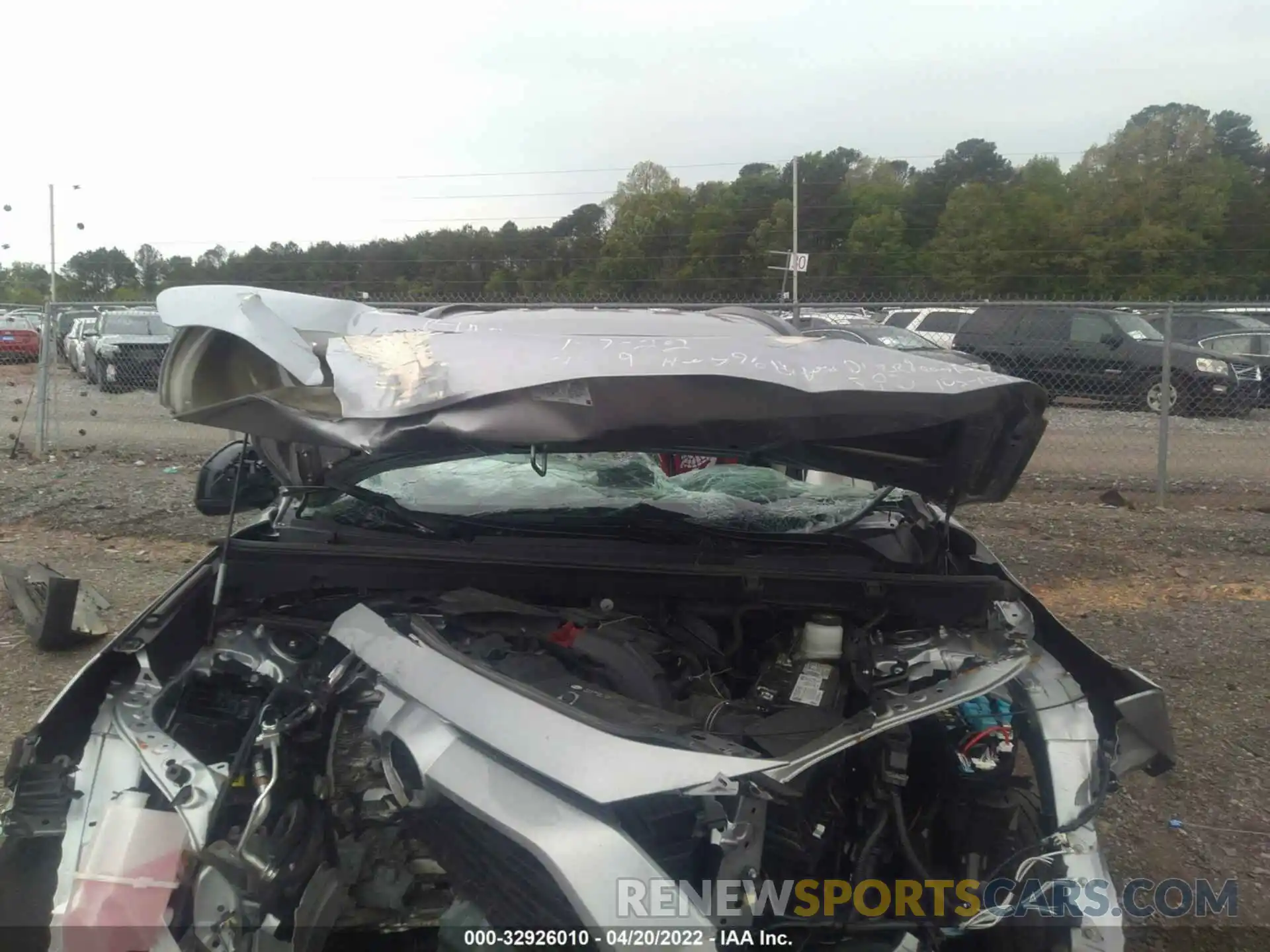 10 Photograph of a damaged car 2T3H1RFV0MC097128 TOYOTA RAV4 2021