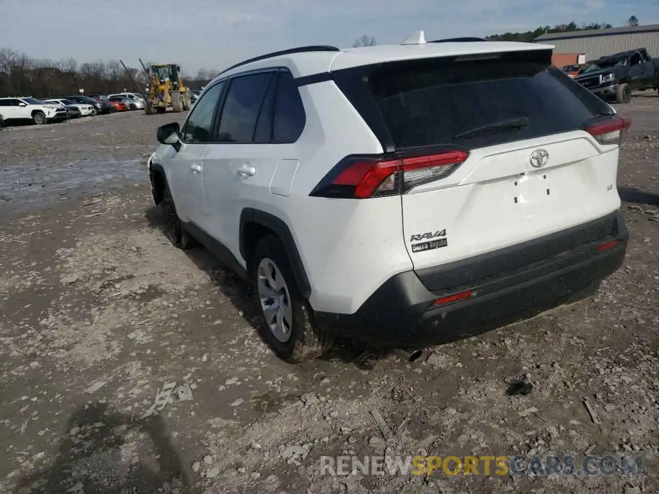 3 Photograph of a damaged car 2T3H1RFV0MC100352 TOYOTA RAV4 2021