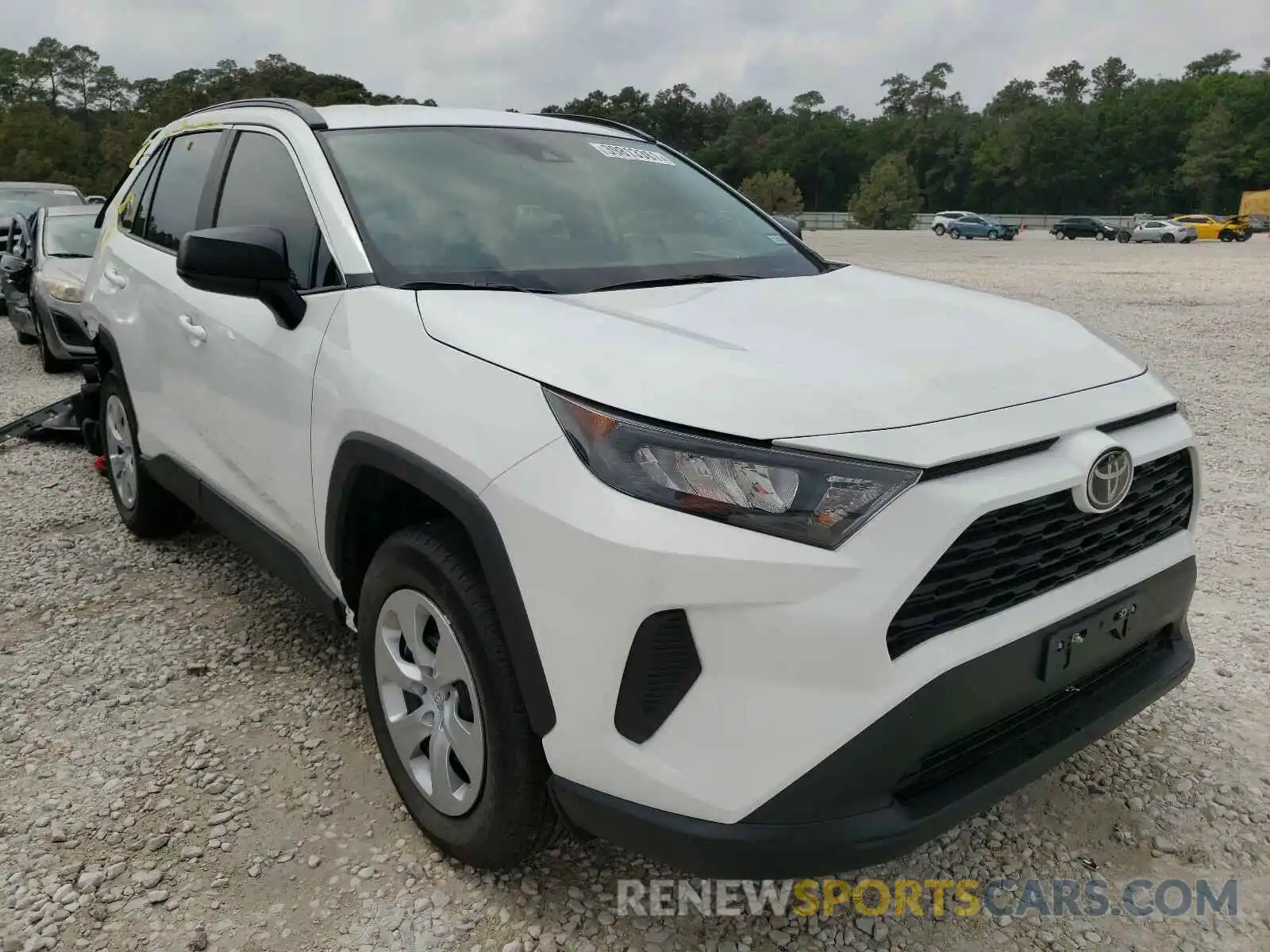 1 Photograph of a damaged car 2T3H1RFV0MC101243 TOYOTA RAV4 2021