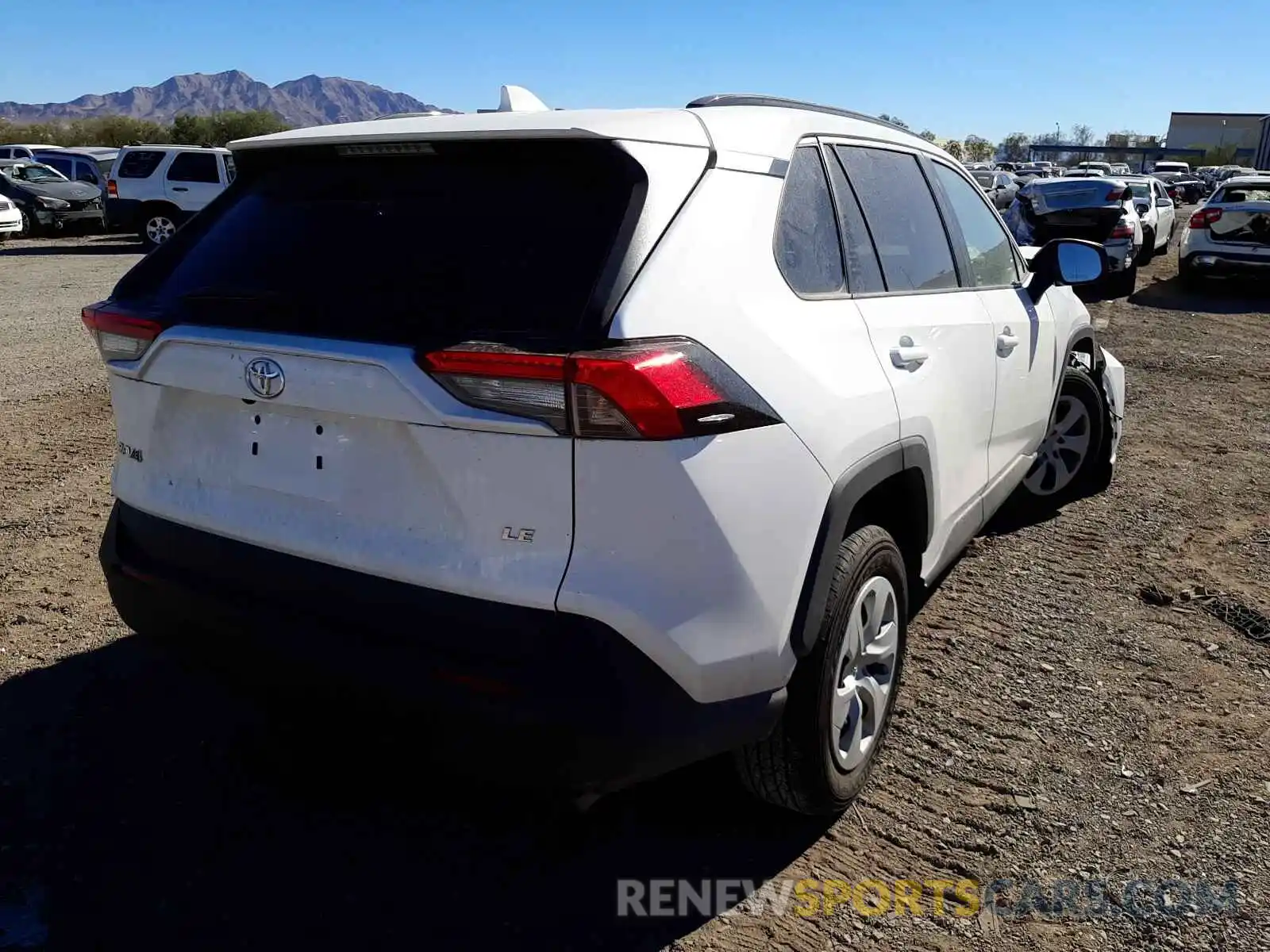 4 Photograph of a damaged car 2T3H1RFV0MC103414 TOYOTA RAV4 2021