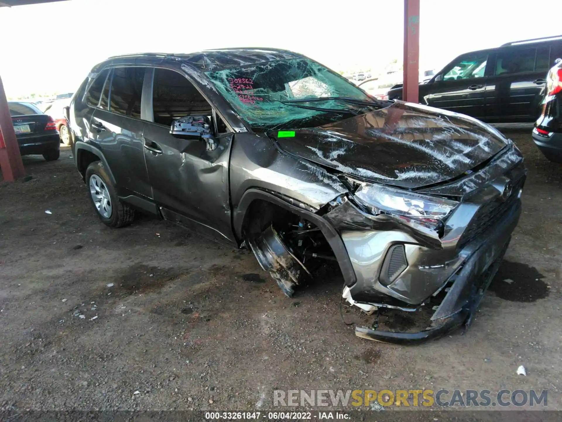 1 Photograph of a damaged car 2T3H1RFV0MC106930 TOYOTA RAV4 2021