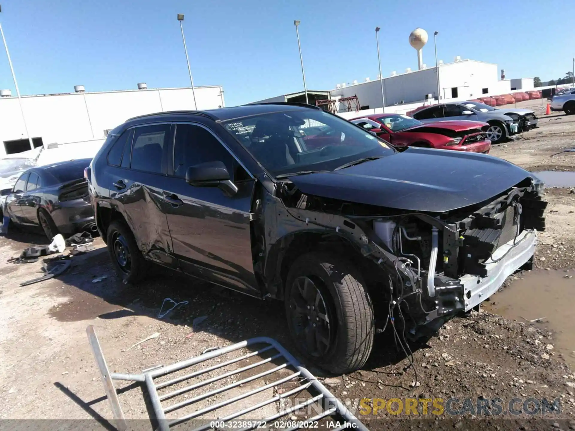 6 Photograph of a damaged car 2T3H1RFV0MC122819 TOYOTA RAV4 2021