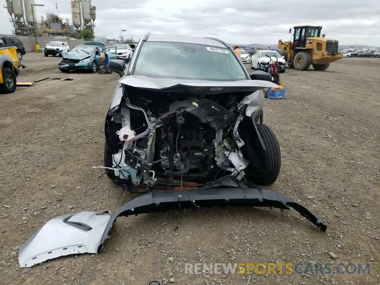 9 Photograph of a damaged car 2T3H1RFV0MC124442 TOYOTA RAV4 2021