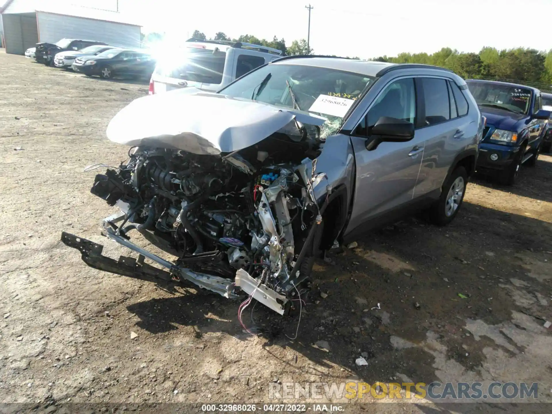 2 Photograph of a damaged car 2T3H1RFV0MC141631 TOYOTA RAV4 2021