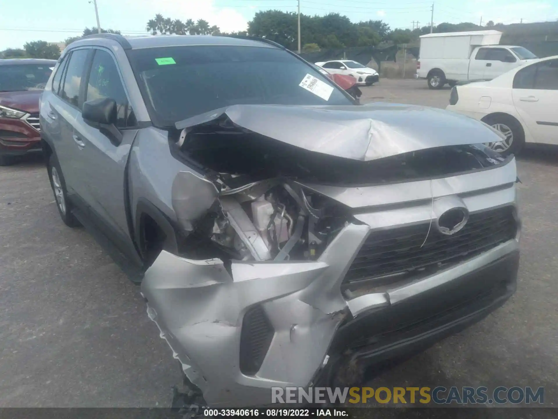 6 Photograph of a damaged car 2T3H1RFV0MC146280 TOYOTA RAV4 2021