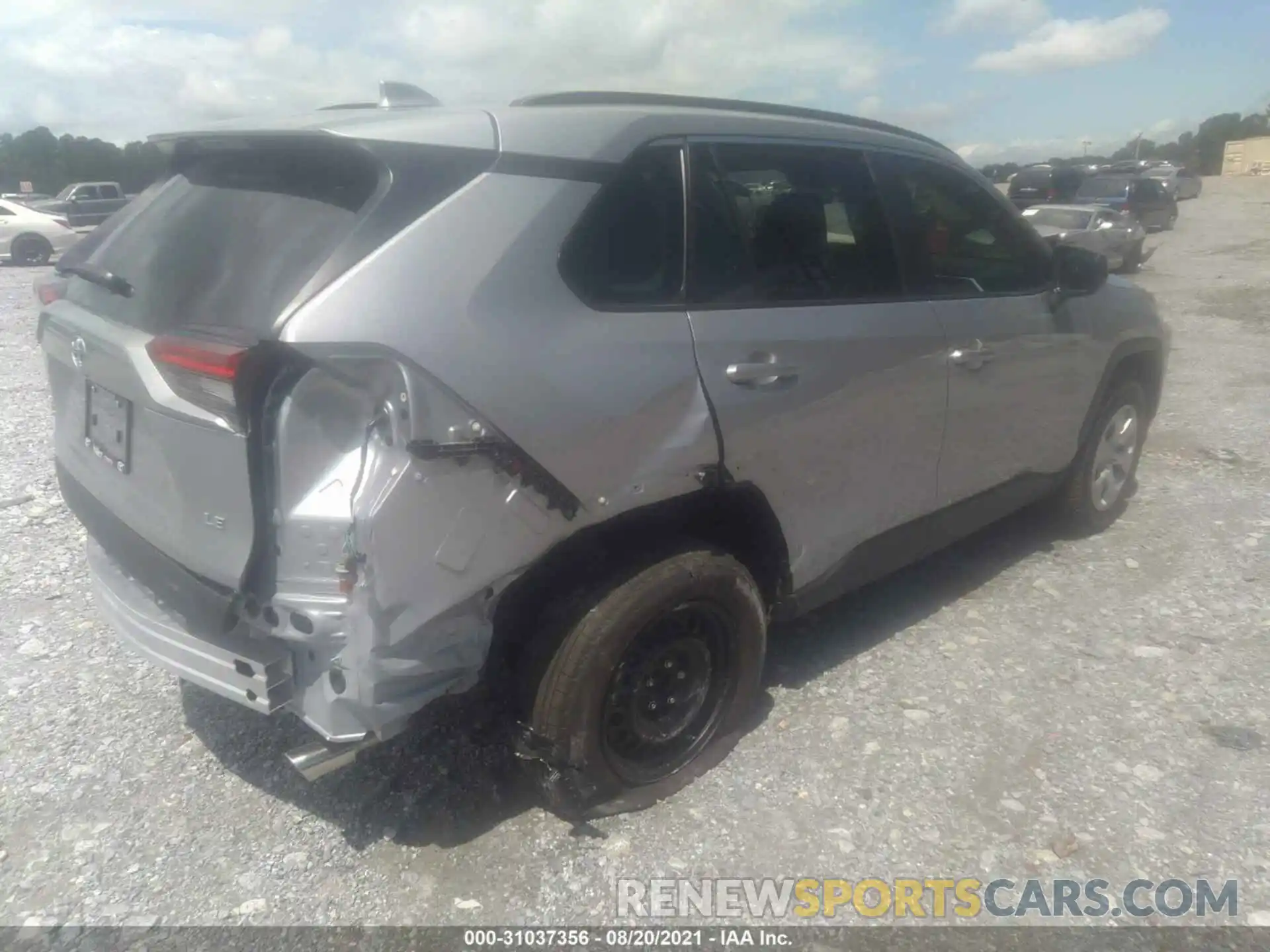 4 Photograph of a damaged car 2T3H1RFV0MC149826 TOYOTA RAV4 2021