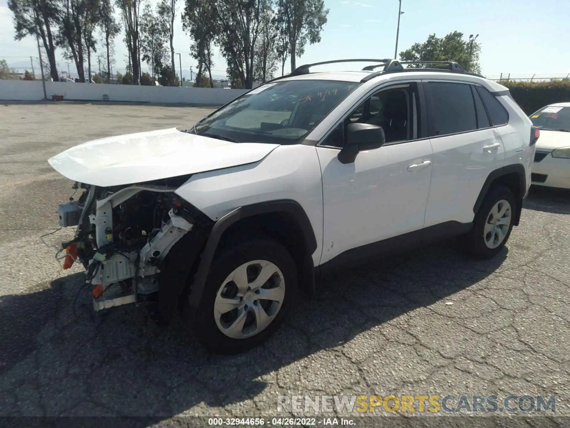 2 Фотография поврежденного автомобиля 2T3H1RFV0MC158641 TOYOTA RAV4 2021