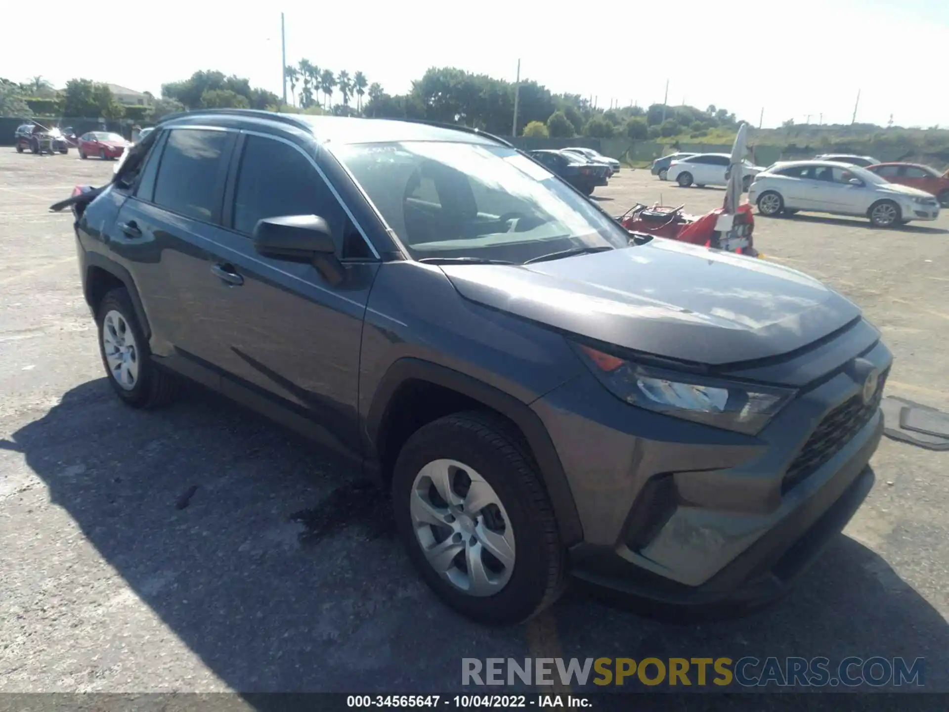 1 Photograph of a damaged car 2T3H1RFV0MC164195 TOYOTA RAV4 2021