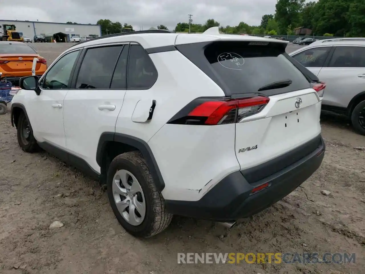 3 Photograph of a damaged car 2T3H1RFV0MW128845 TOYOTA RAV4 2021