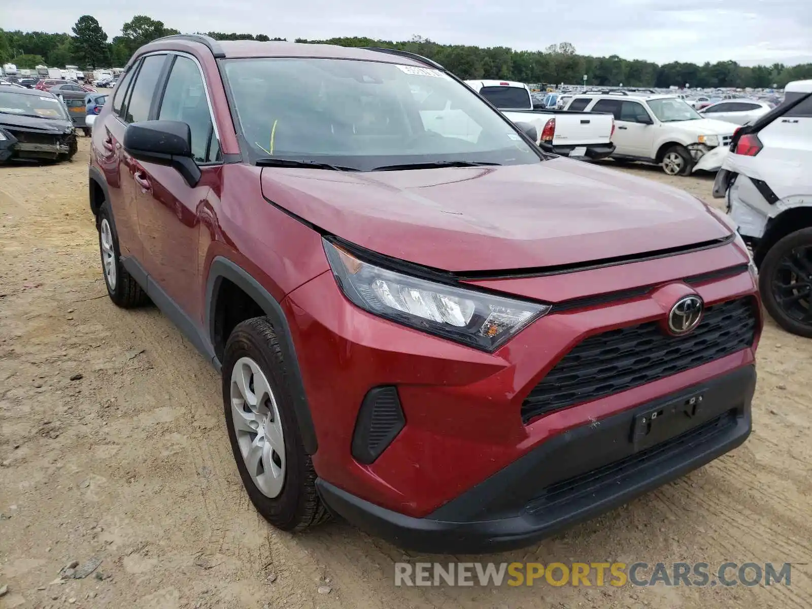 1 Photograph of a damaged car 2T3H1RFV0MW129722 TOYOTA RAV4 2021