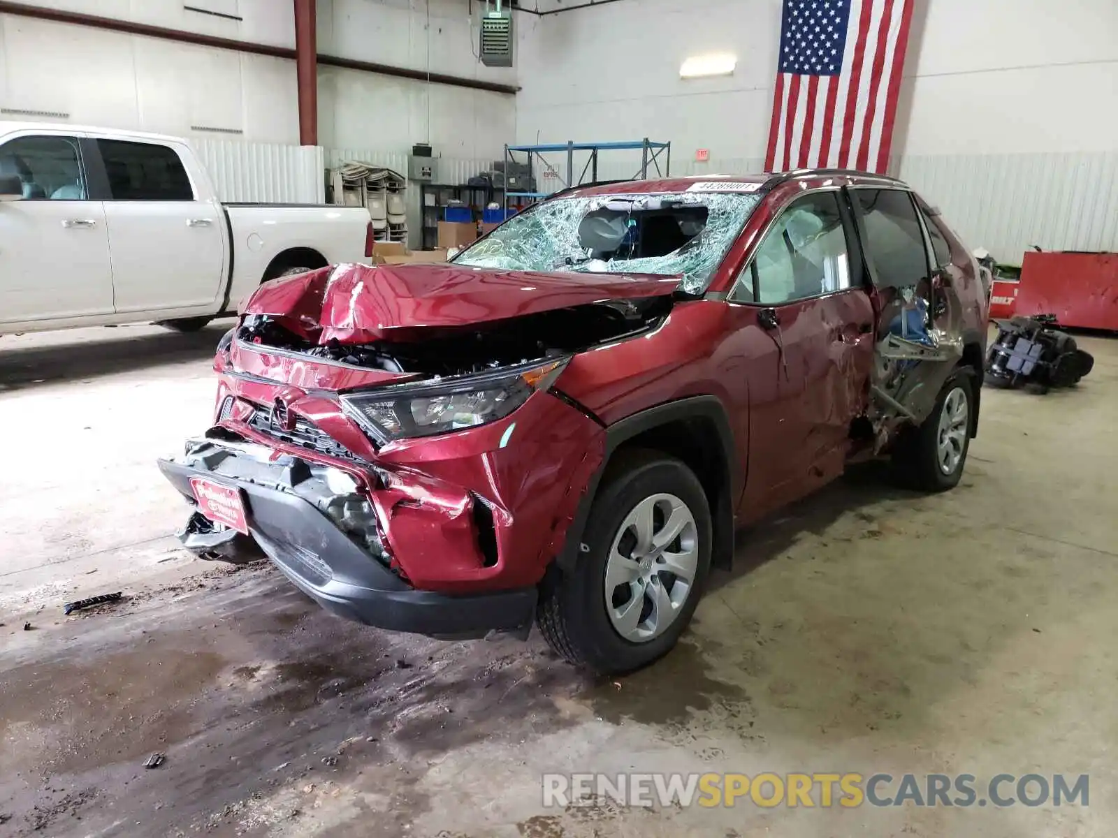 2 Photograph of a damaged car 2T3H1RFV0MW136489 TOYOTA RAV4 2021